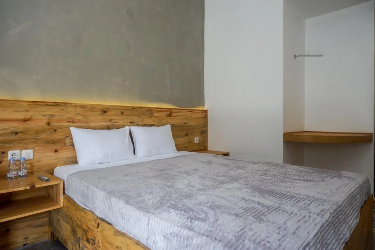 Bedroom, Bed in RedDoorz @ Klaten City