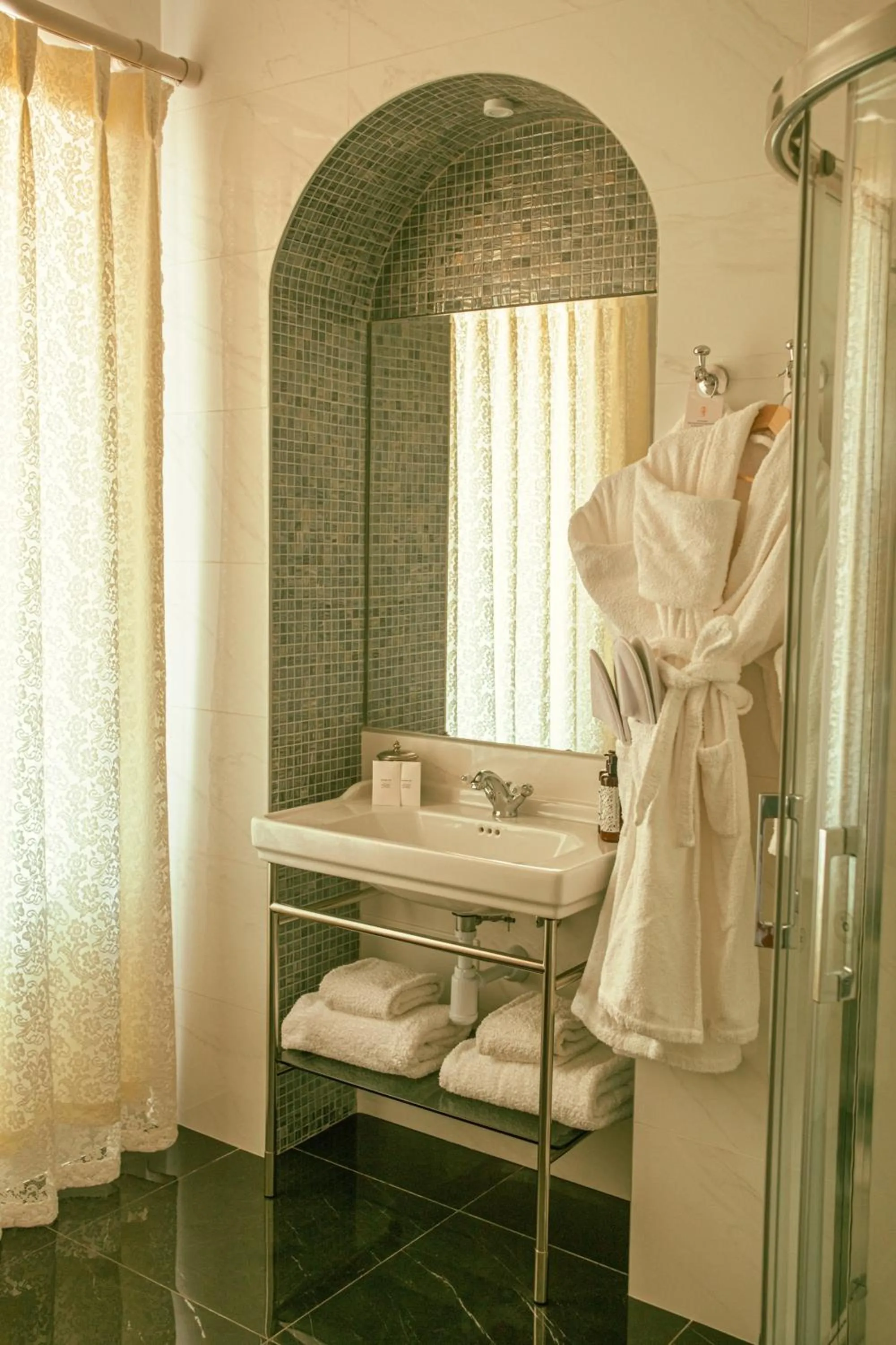 Solar Alvura Boutique Hotel