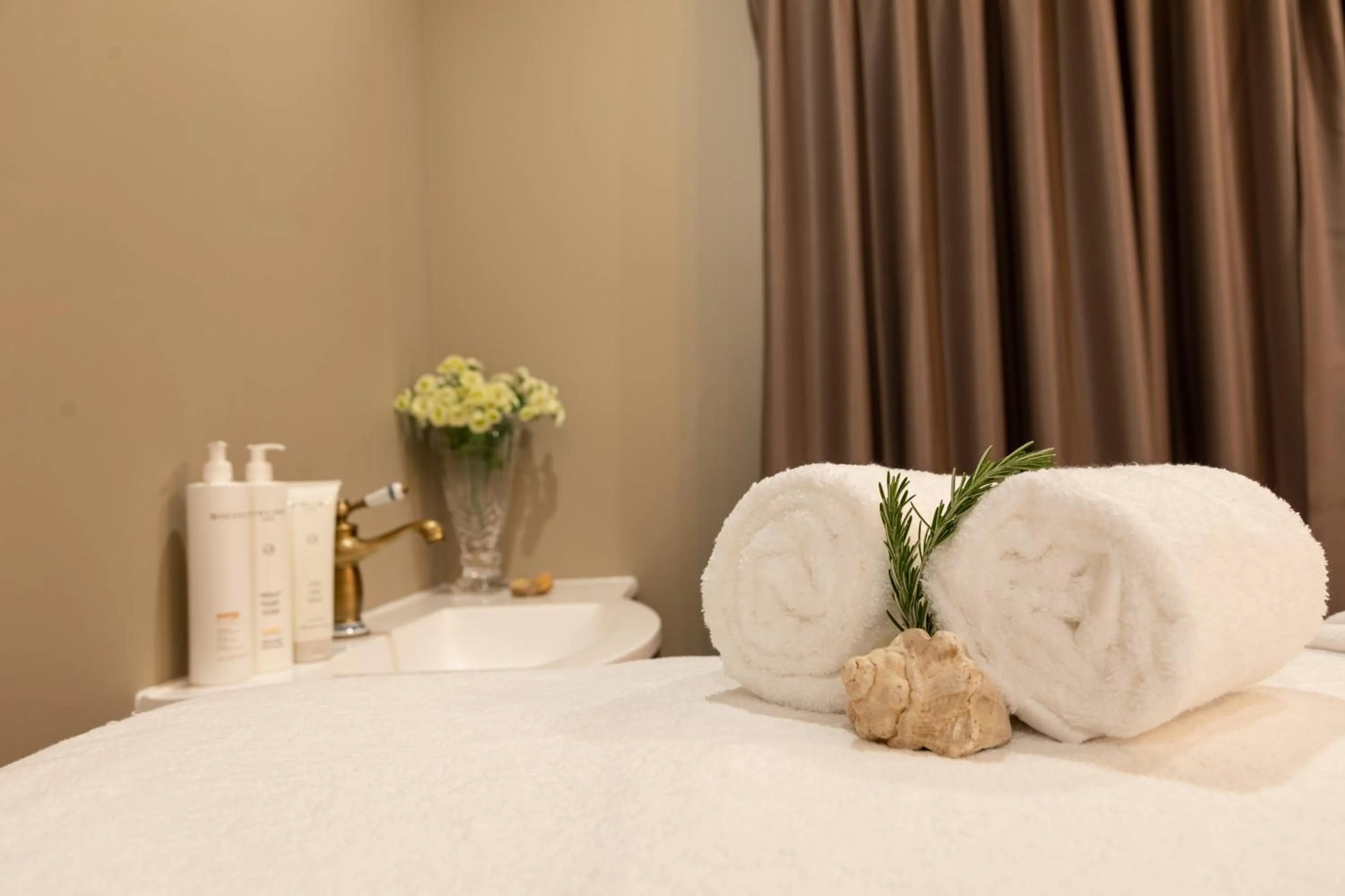 Spa and wellness centre/facilities in Solar Alvura Boutique Hotel