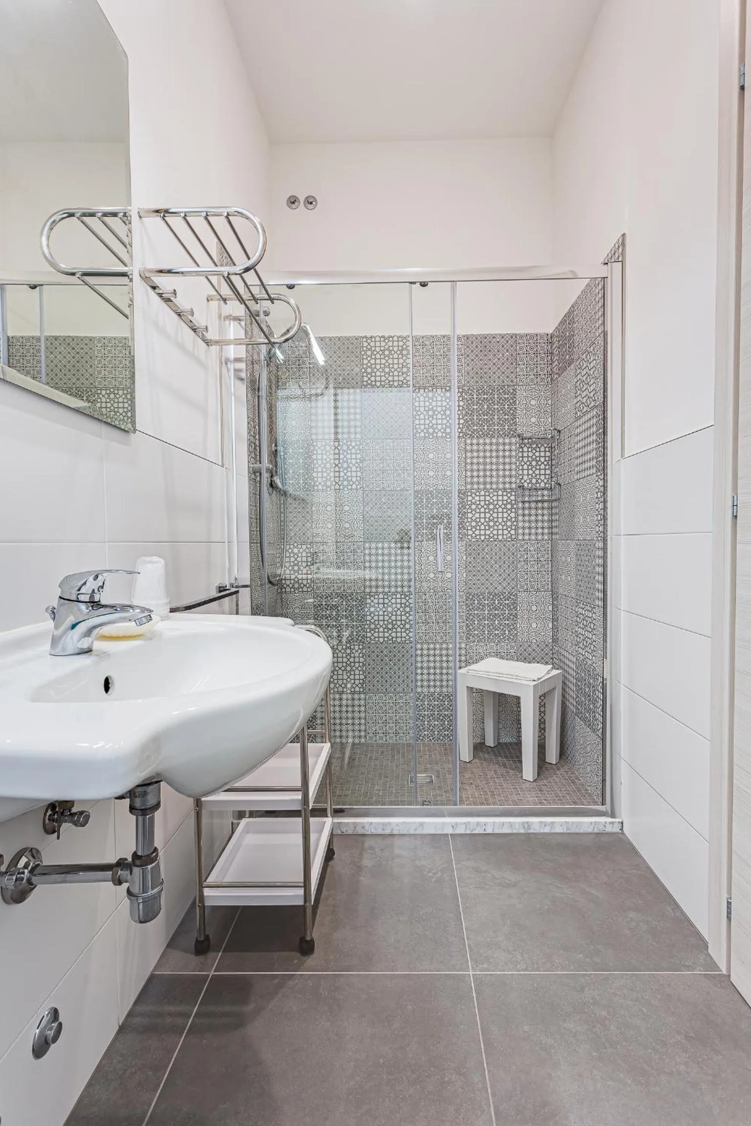 Bathroom in Hotel Amalfi