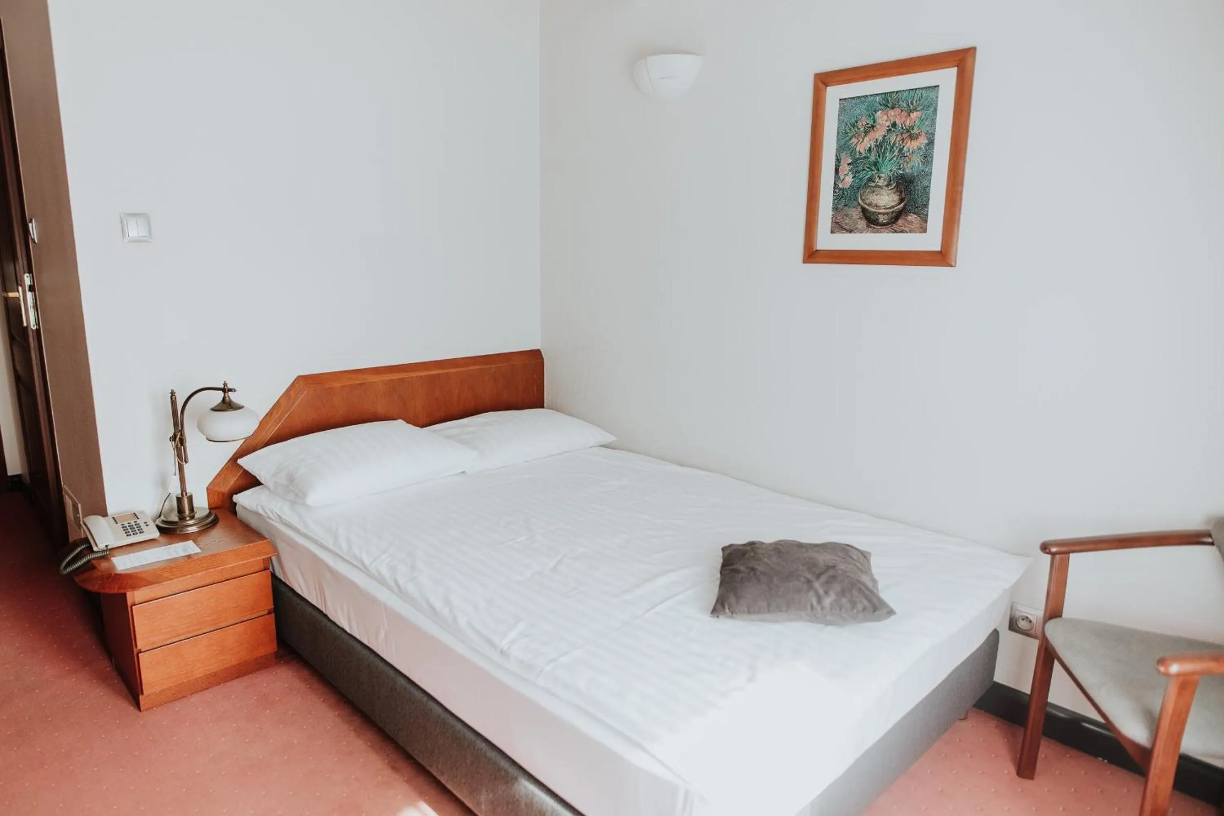 Photo of the whole room, Bed in Piwnica Rycerska Kęty