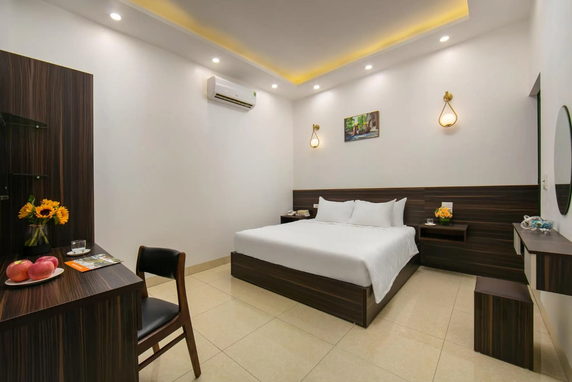 Bed in Hanoi Airport Suites Hostel & Travel