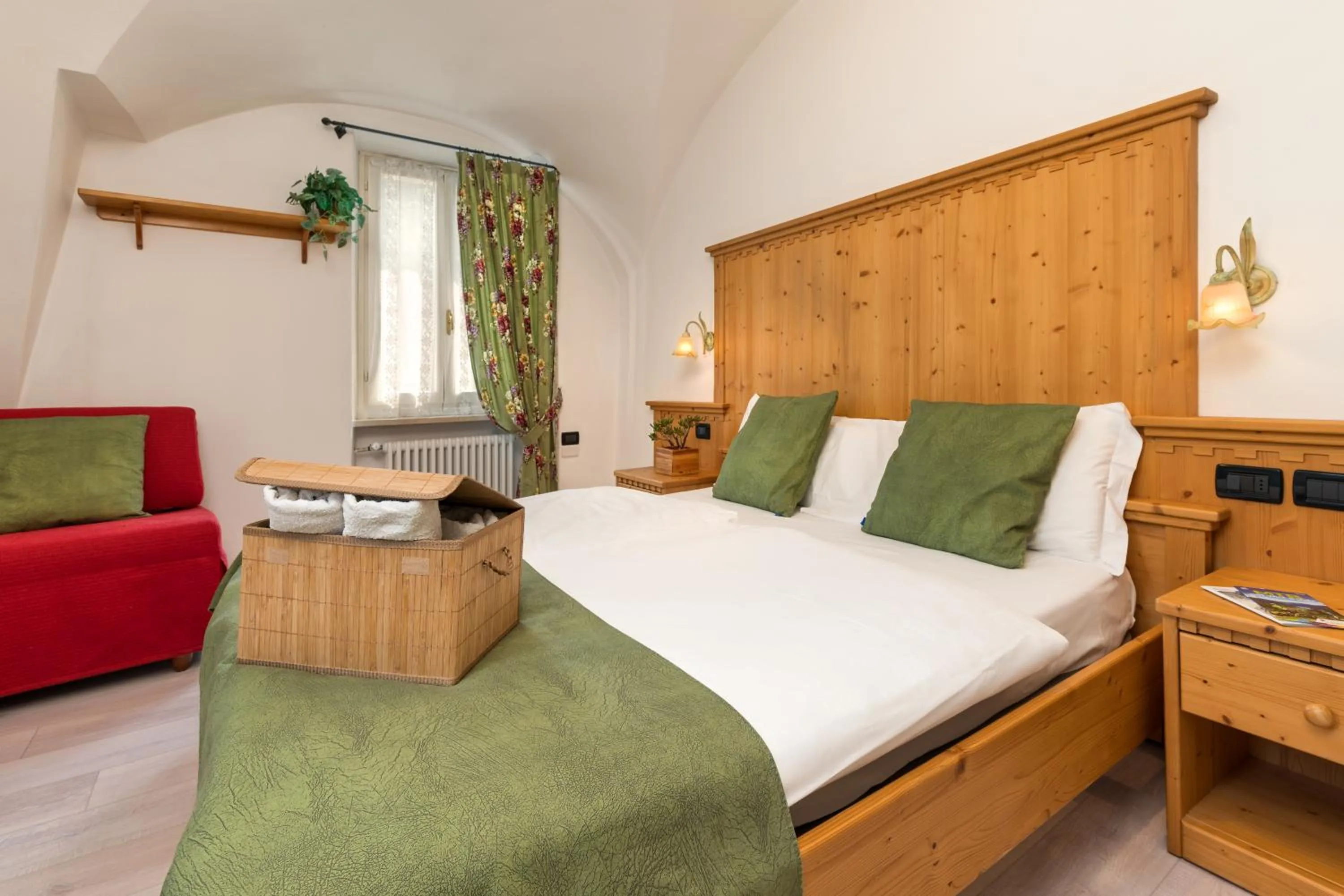 Bed in Albergo Alla Costa