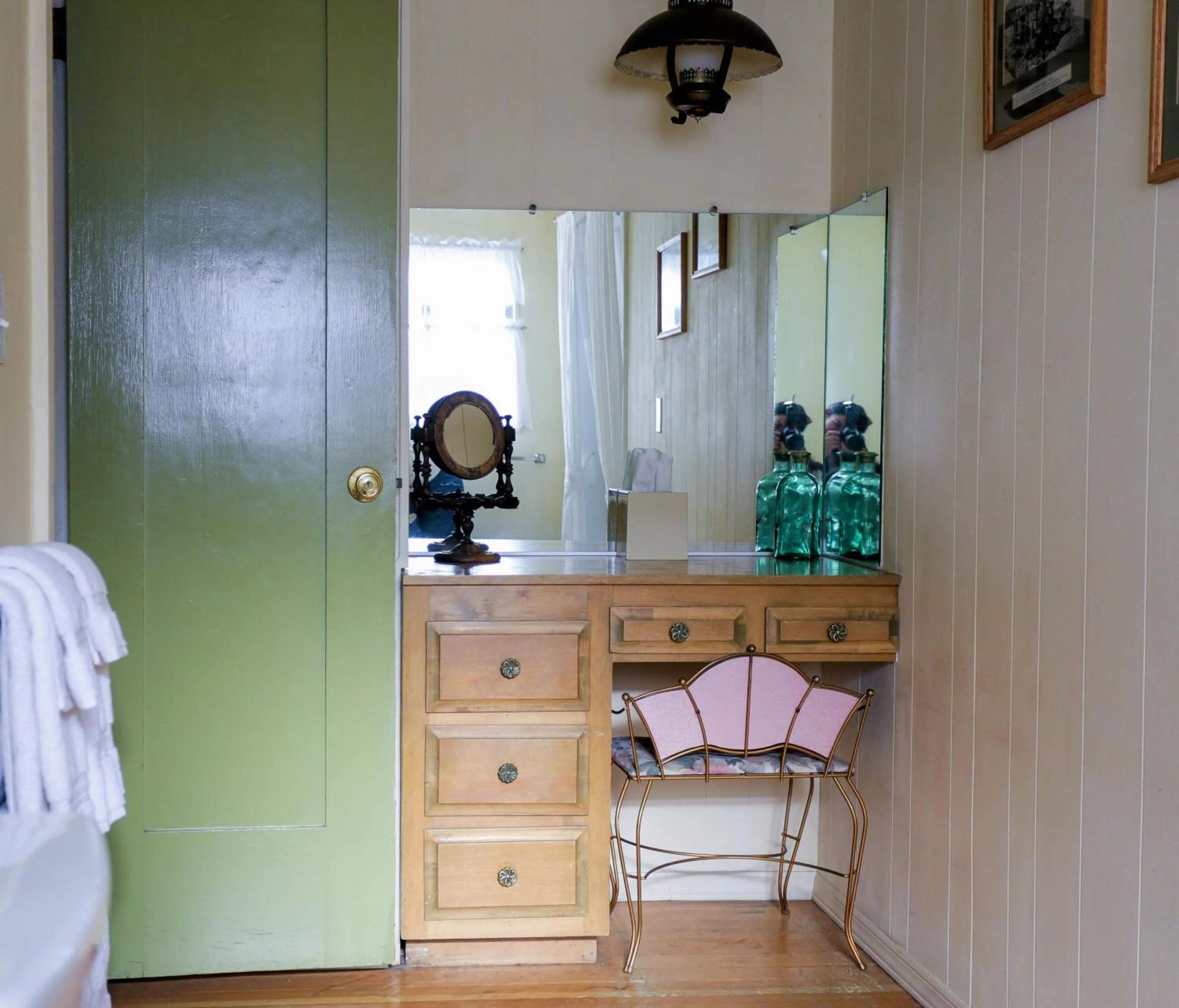 Bathroom in Gold Mountain Manor