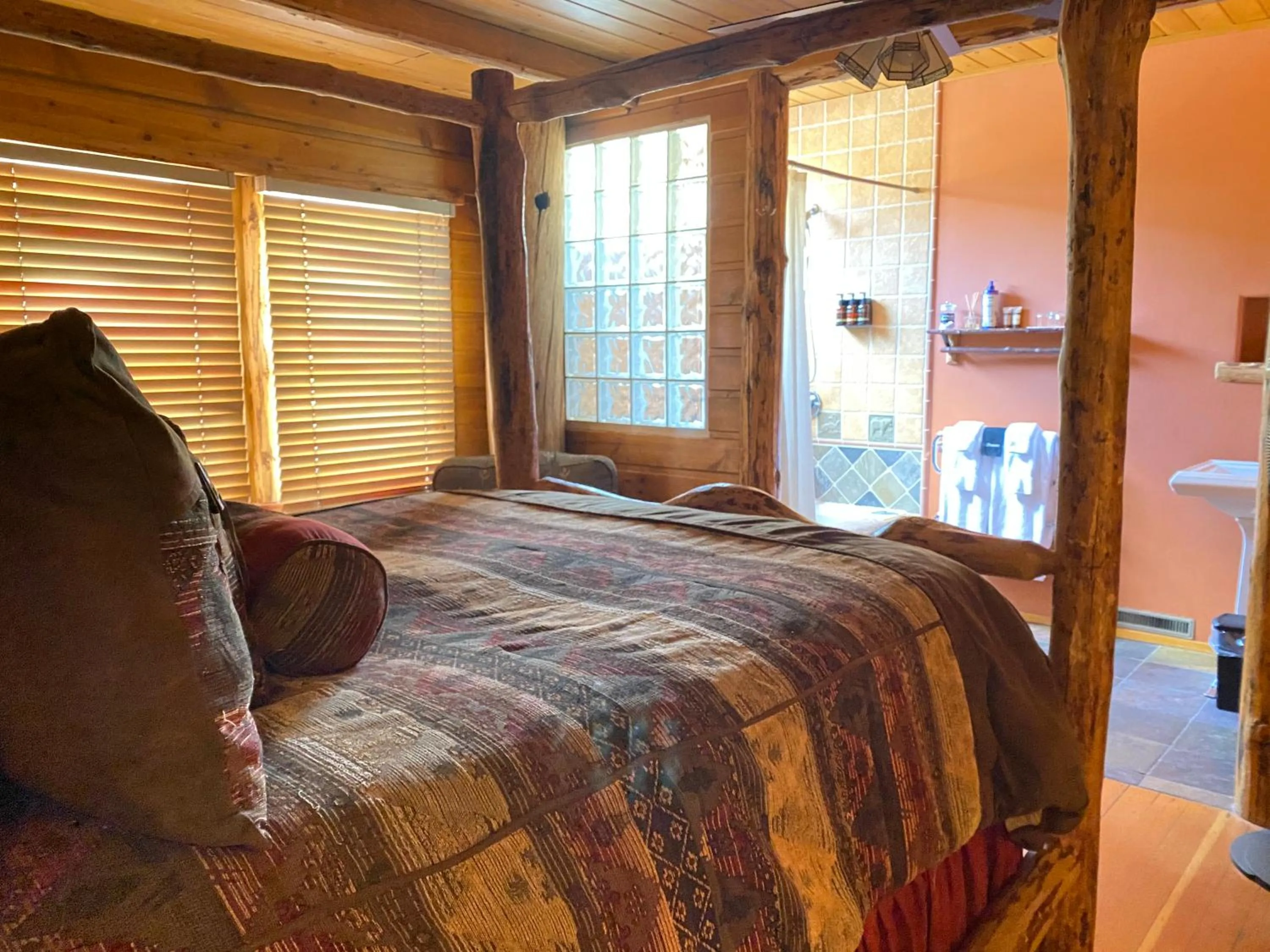 Bed in Gold Mountain Manor