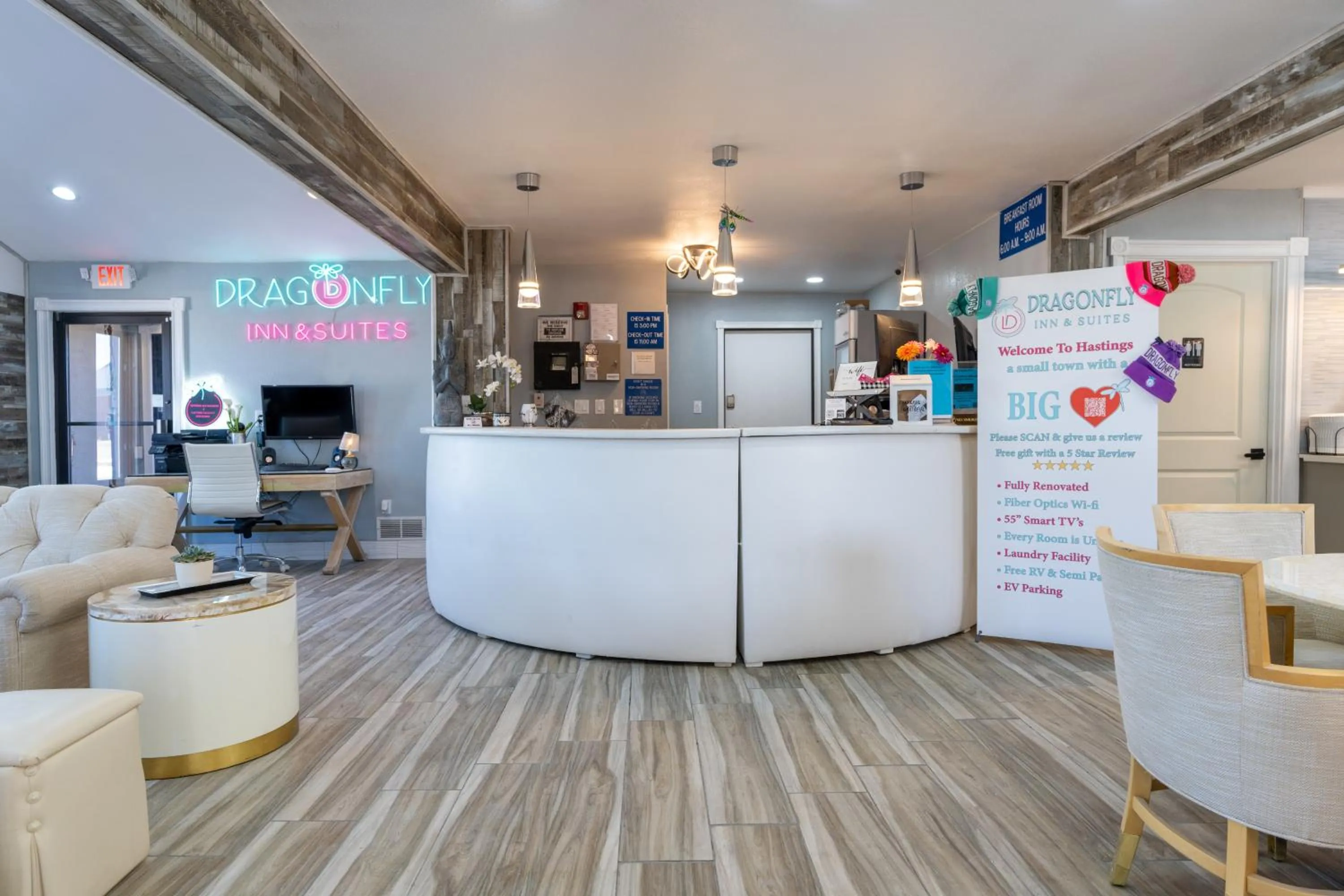 Lobby or reception in Dragonfly Inn & Suites