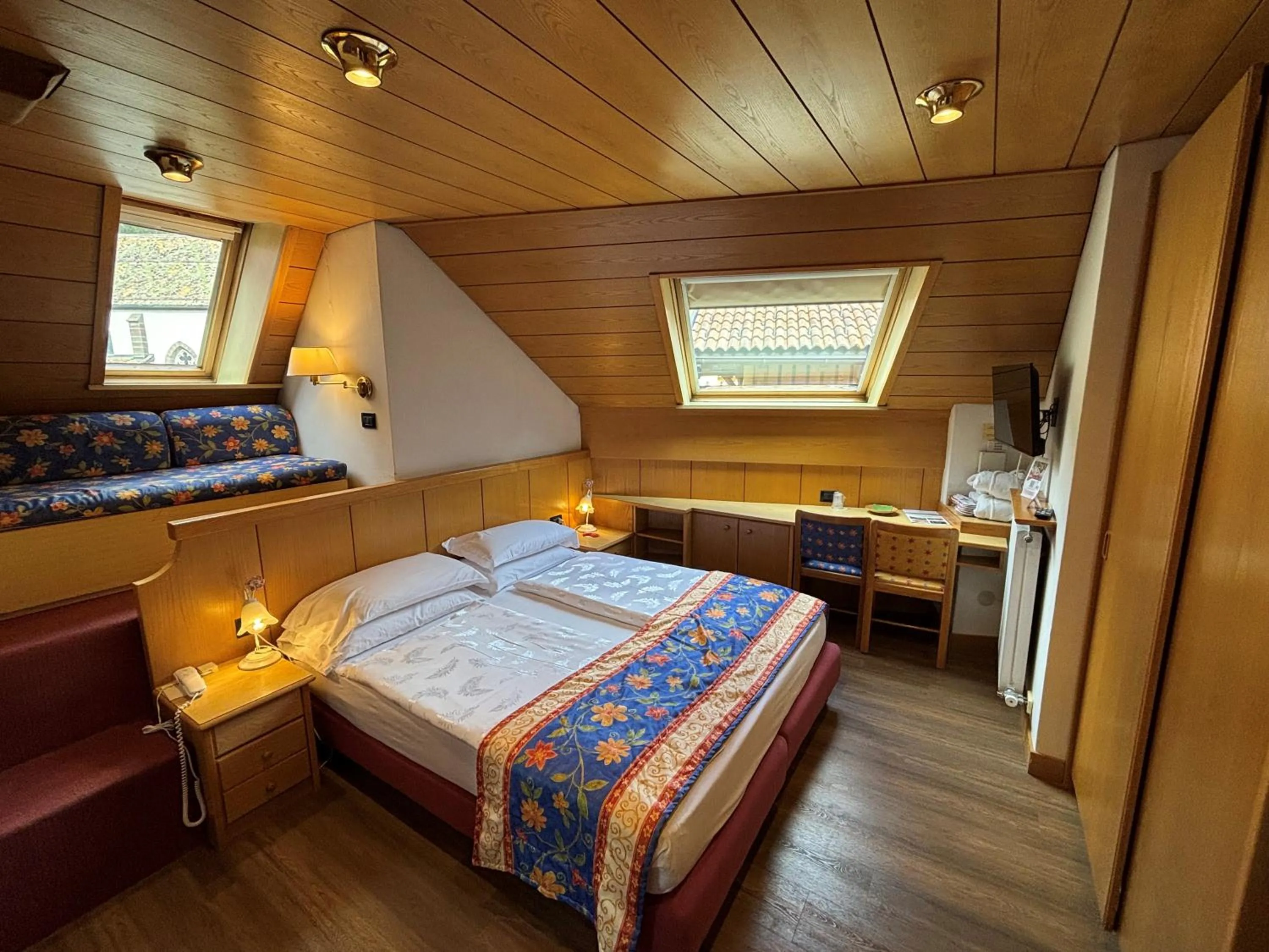 Bed in Active Hotel Ancora