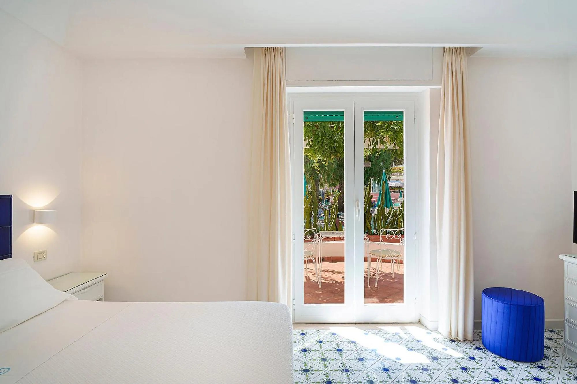 Bed in Hotel Continental Ischia