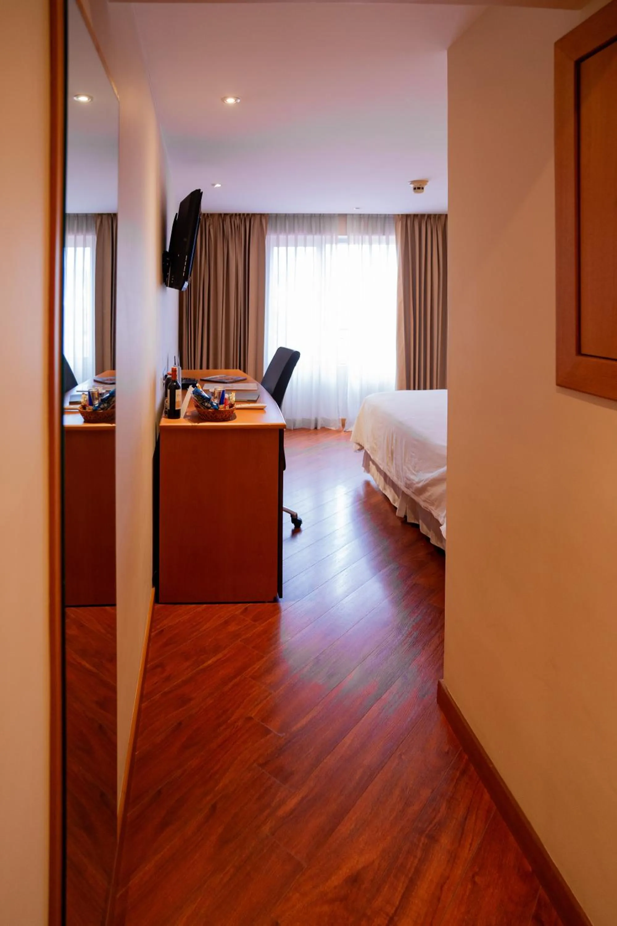 Bed in El Dorado Hotel