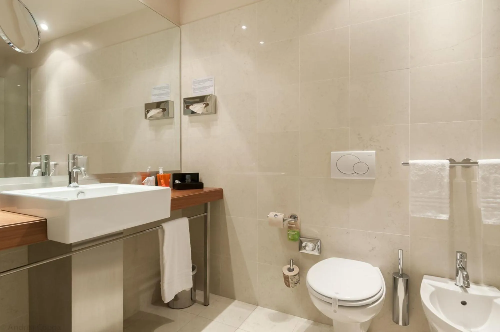 Bathroom in Hotel Barrage