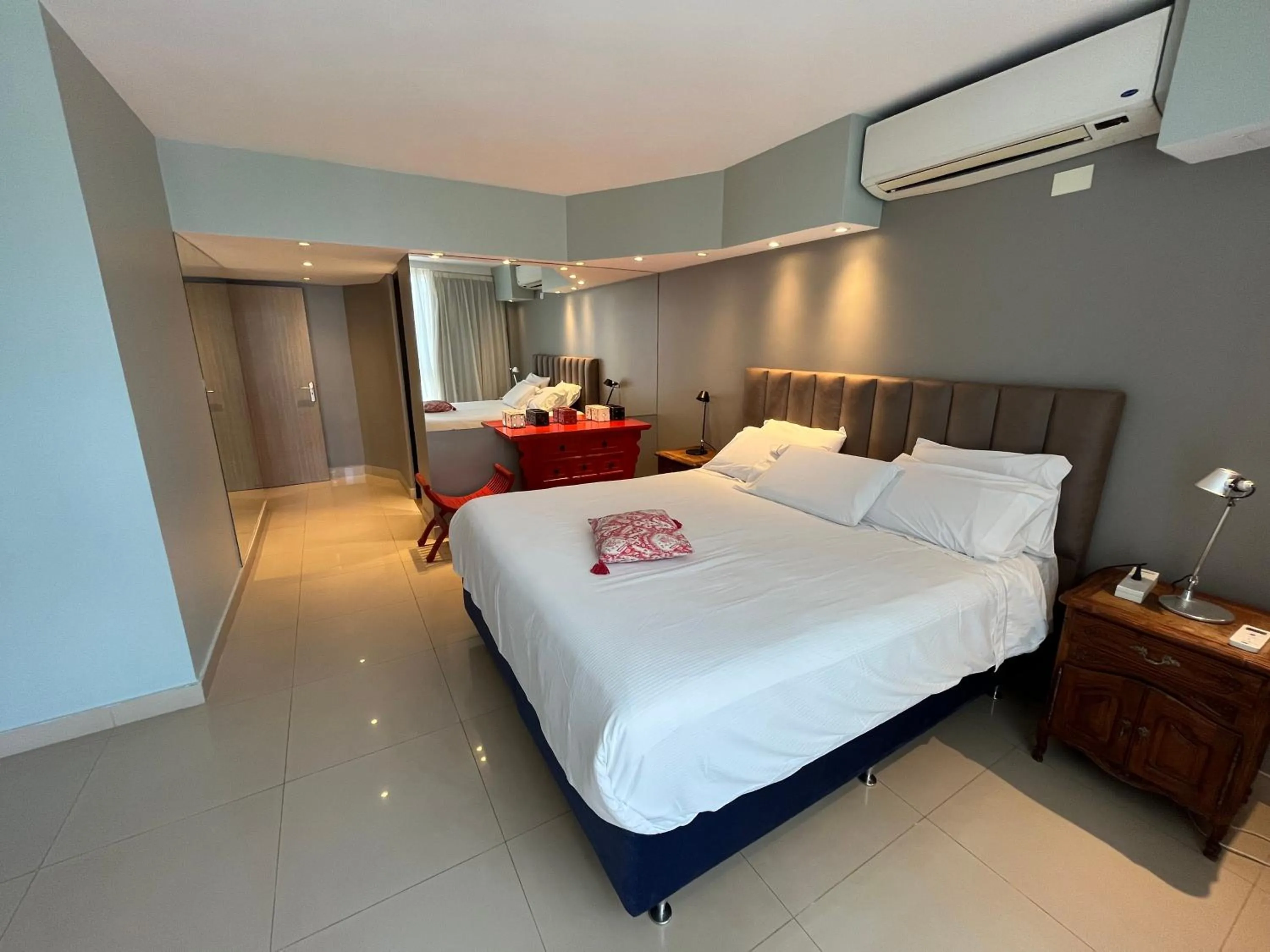 Bed in Shoshana Hotel Boutique