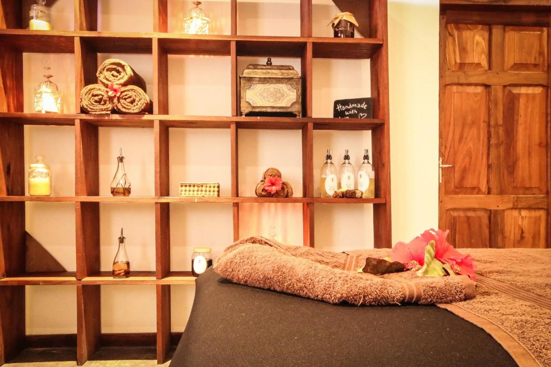 Property building, Bed in Spice Island Hotel & Resort