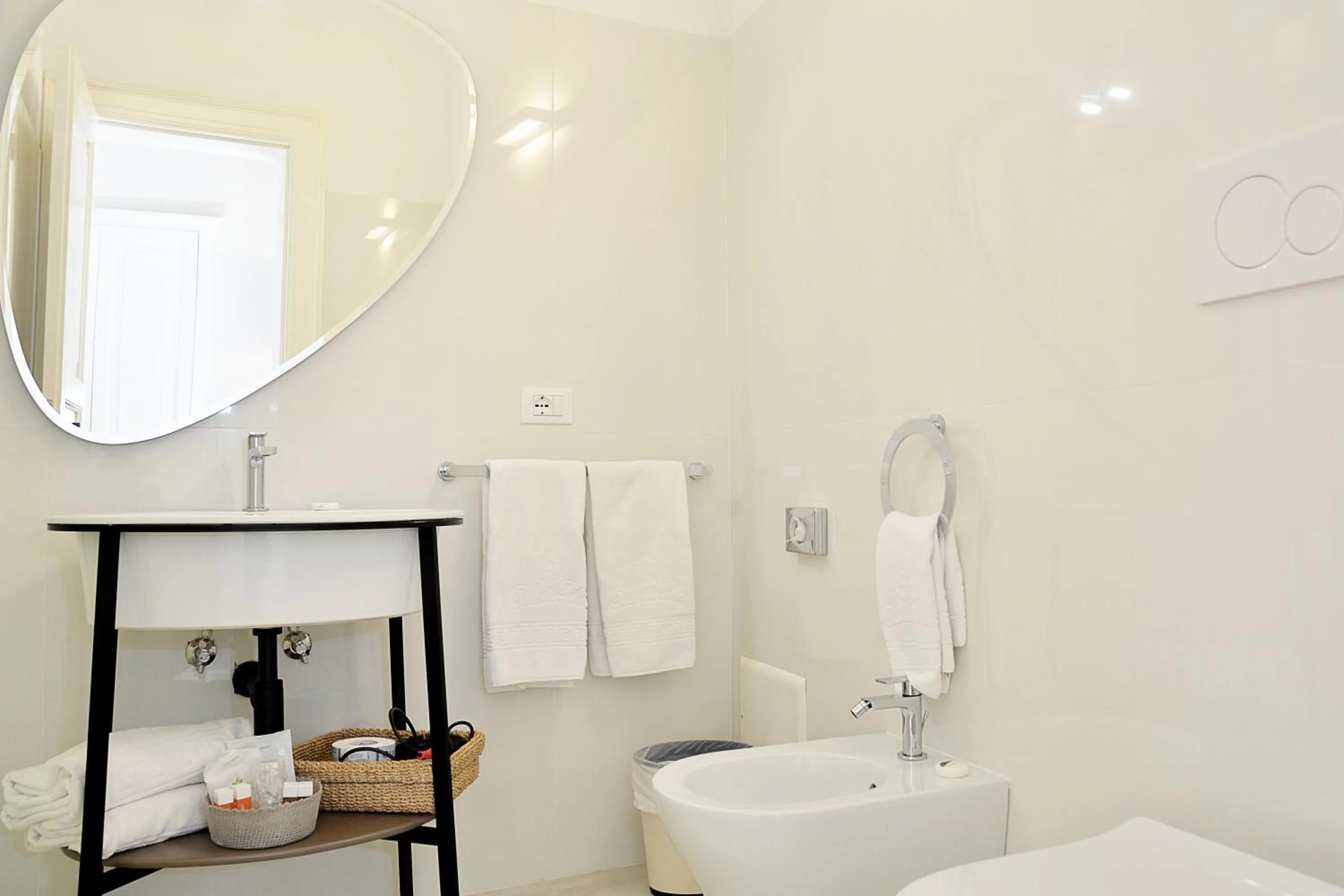 Toilet in Relais Corte Palmieri & Il Chiostro - Residenza d'epoca