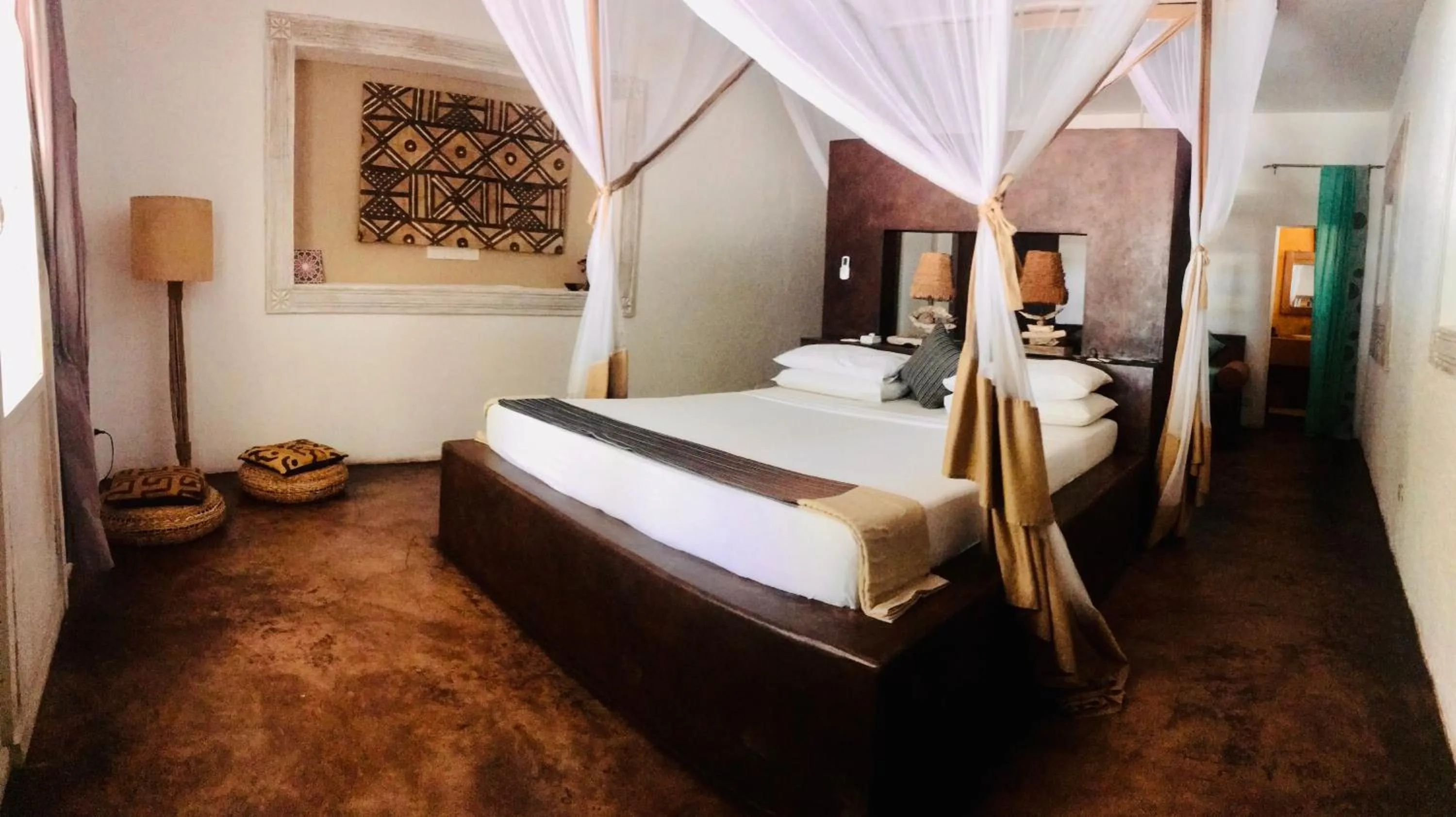 Bedroom, Bed in Uzuri Boutique Hotel