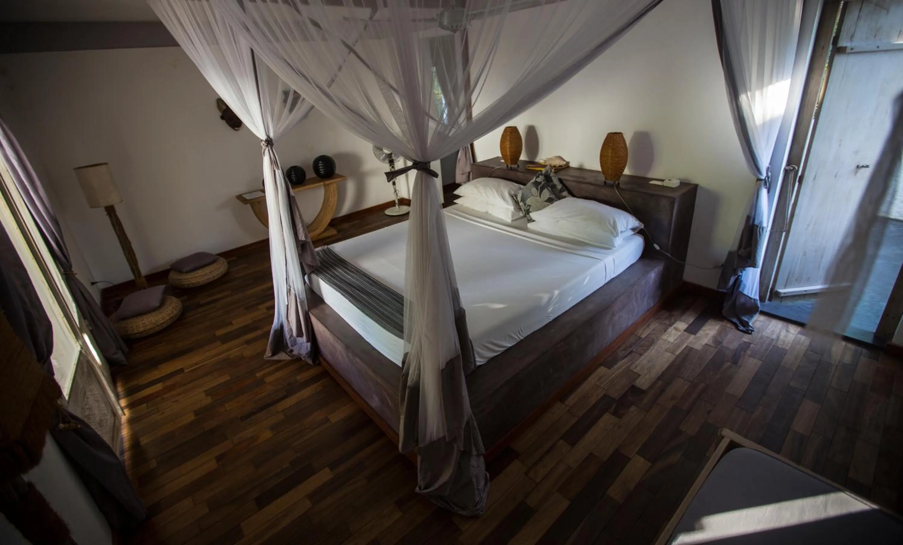 Photo of the whole room, Bed in Uzuri Boutique Hotel