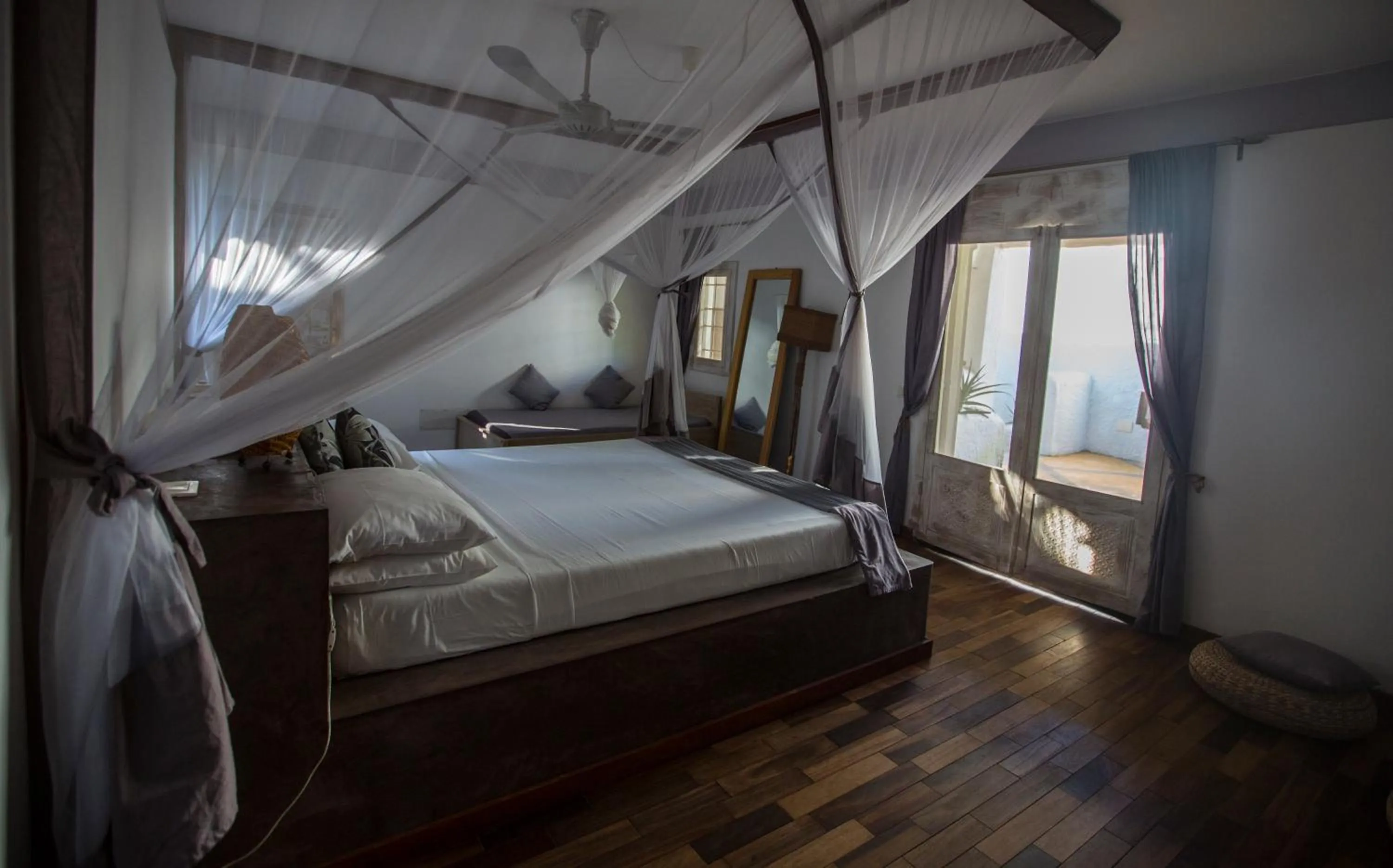 Photo of the whole room, Bed in Uzuri Boutique Hotel