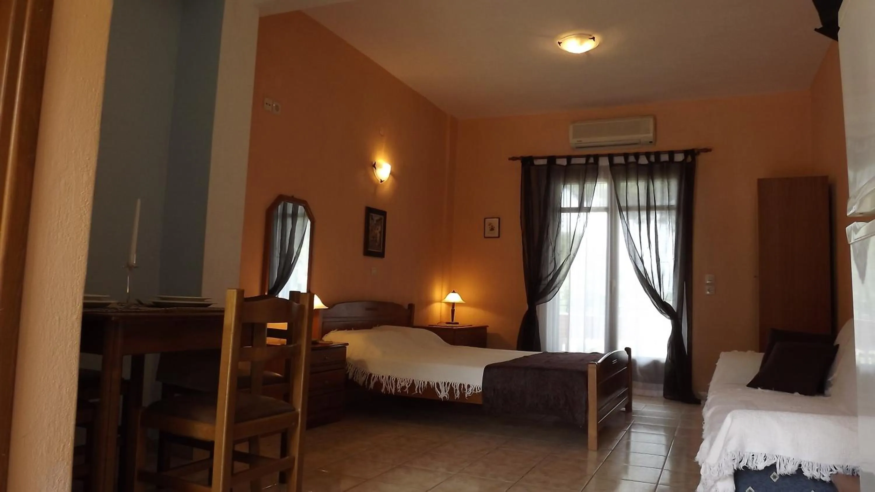 Photo of the whole room, Bed in Pefka Studios & Apartments