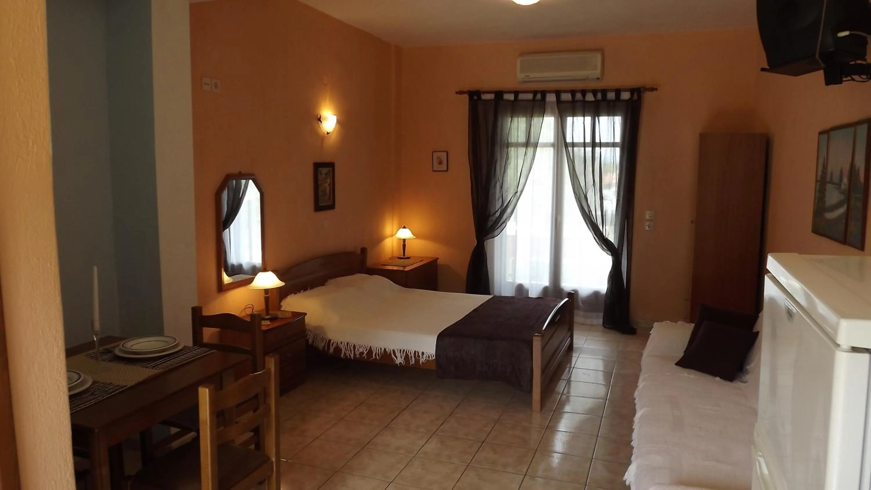 Photo of the whole room, Bed in Pefka Studios & Apartments