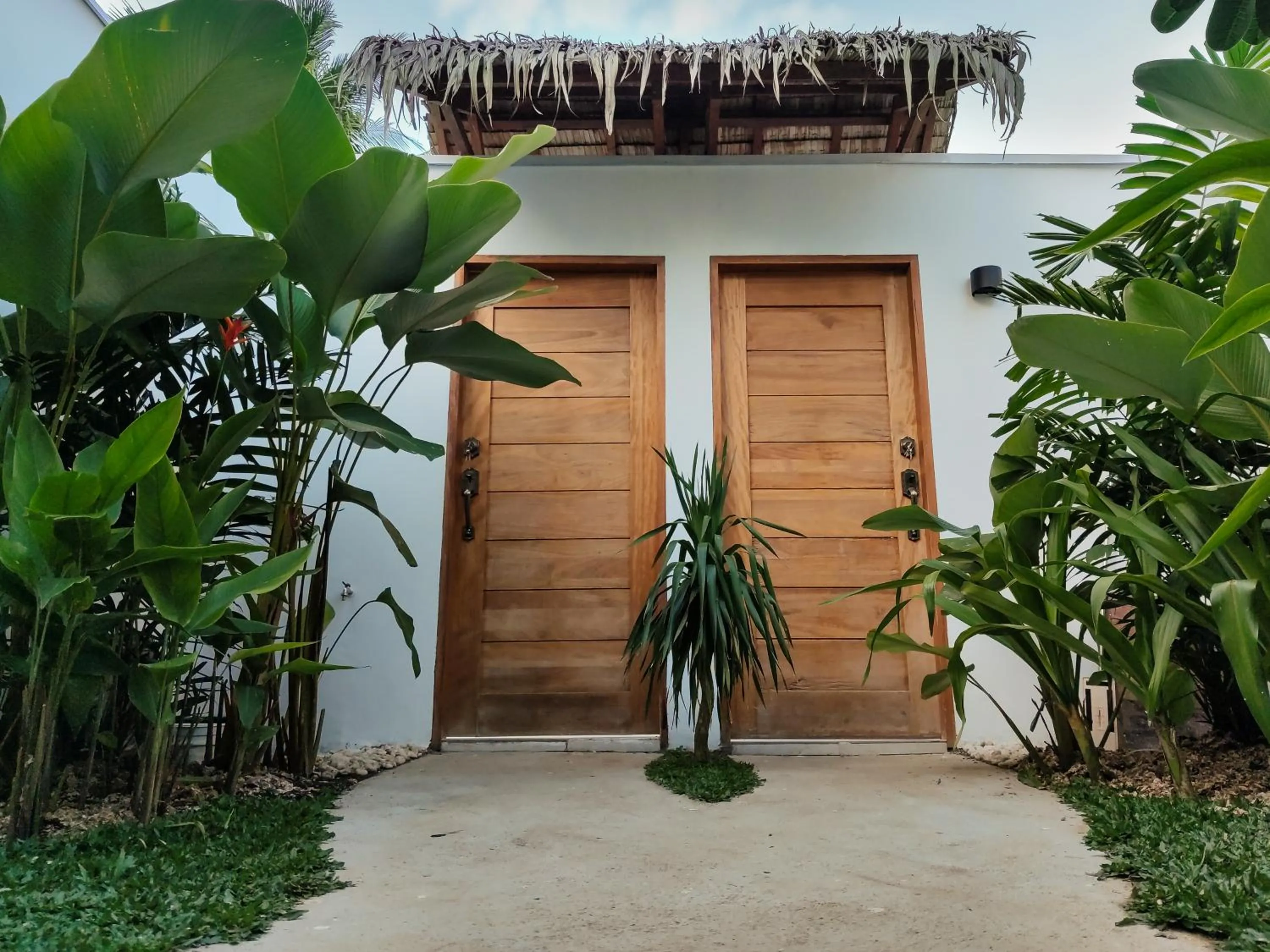 Property building in Bahala Na Villas