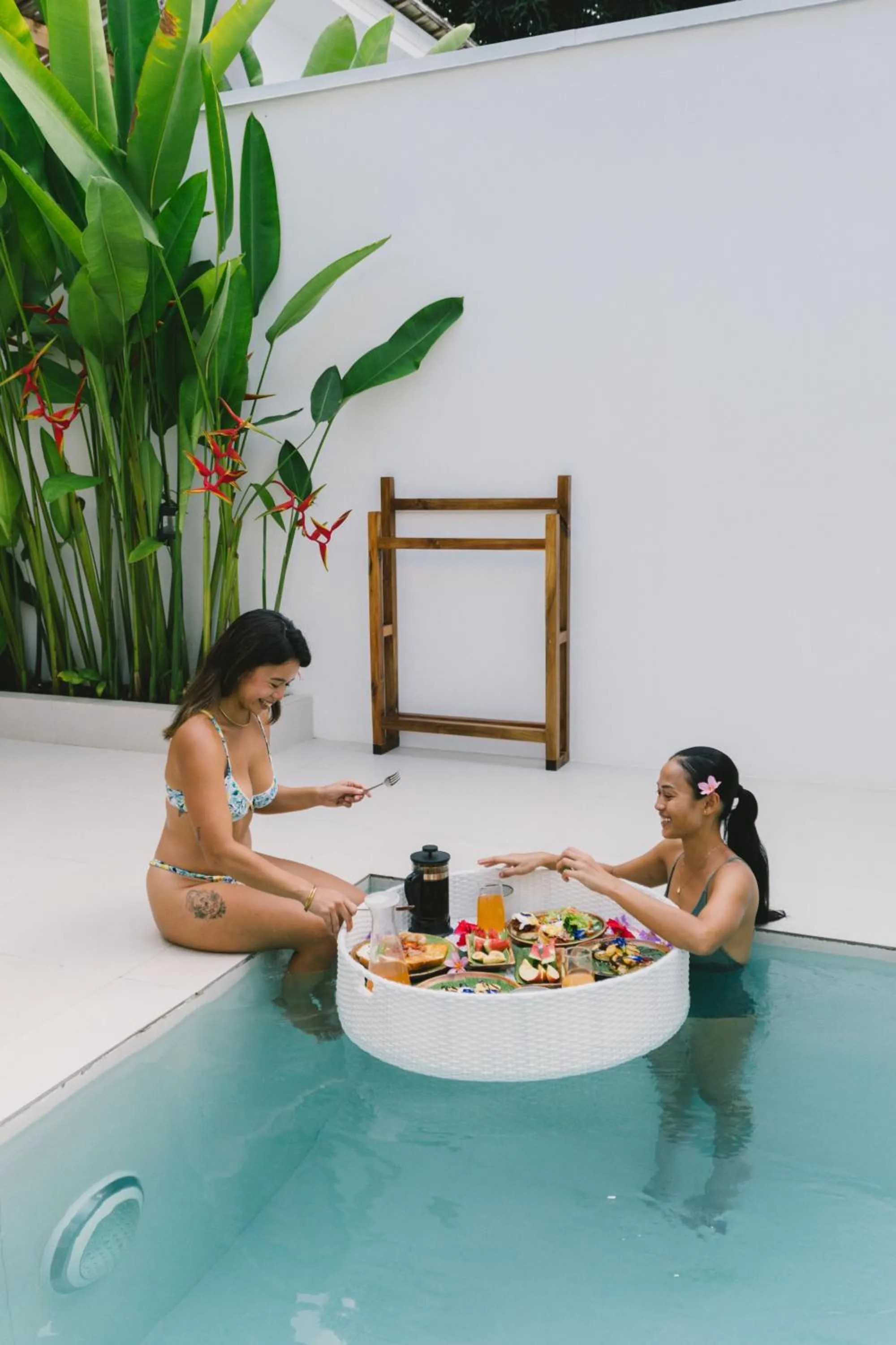 Food in Bahala Na Villas