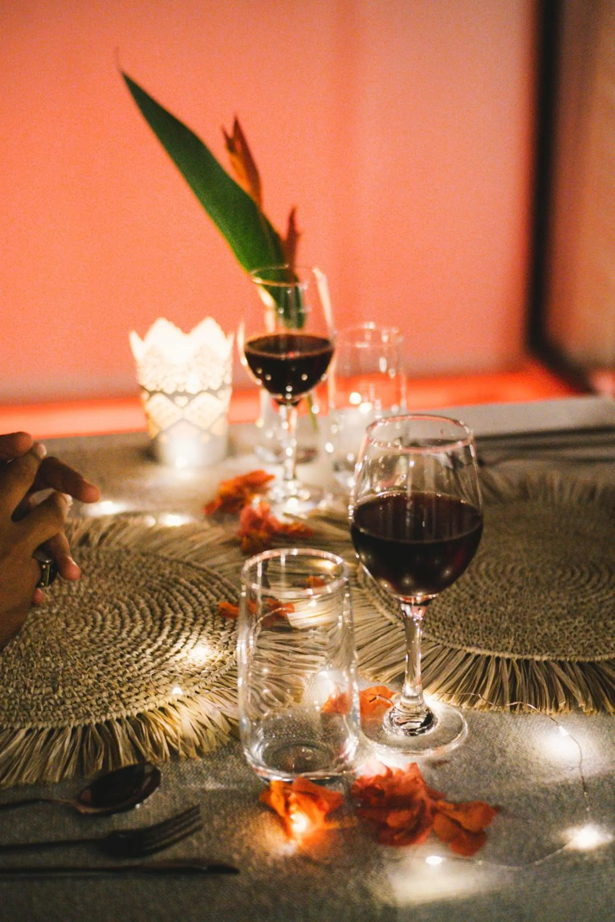 Restaurant/places to eat in Bahala Na Villas