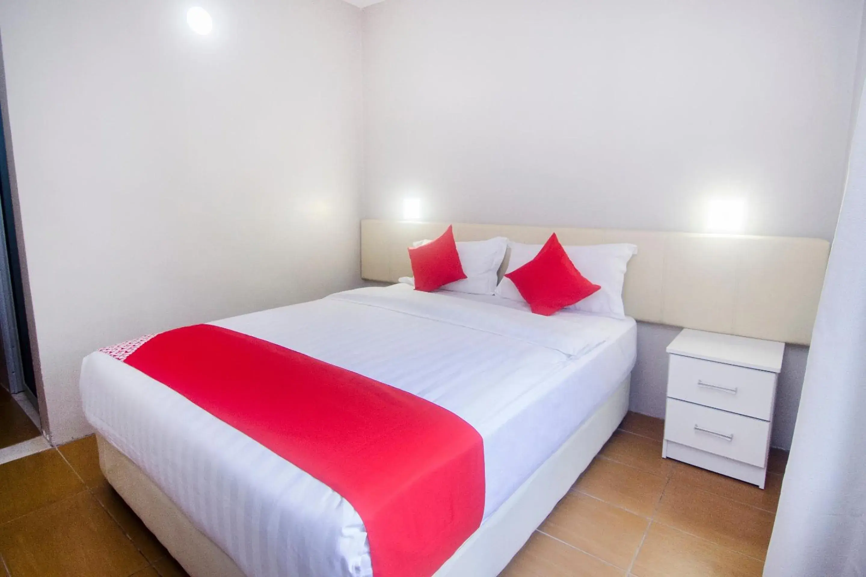 Deluxe Double Room - single occupancy in Hotel O iBC36 Business Stay Deluxe Double Room - single occupancy in Hotel O iBC36 Business Stay