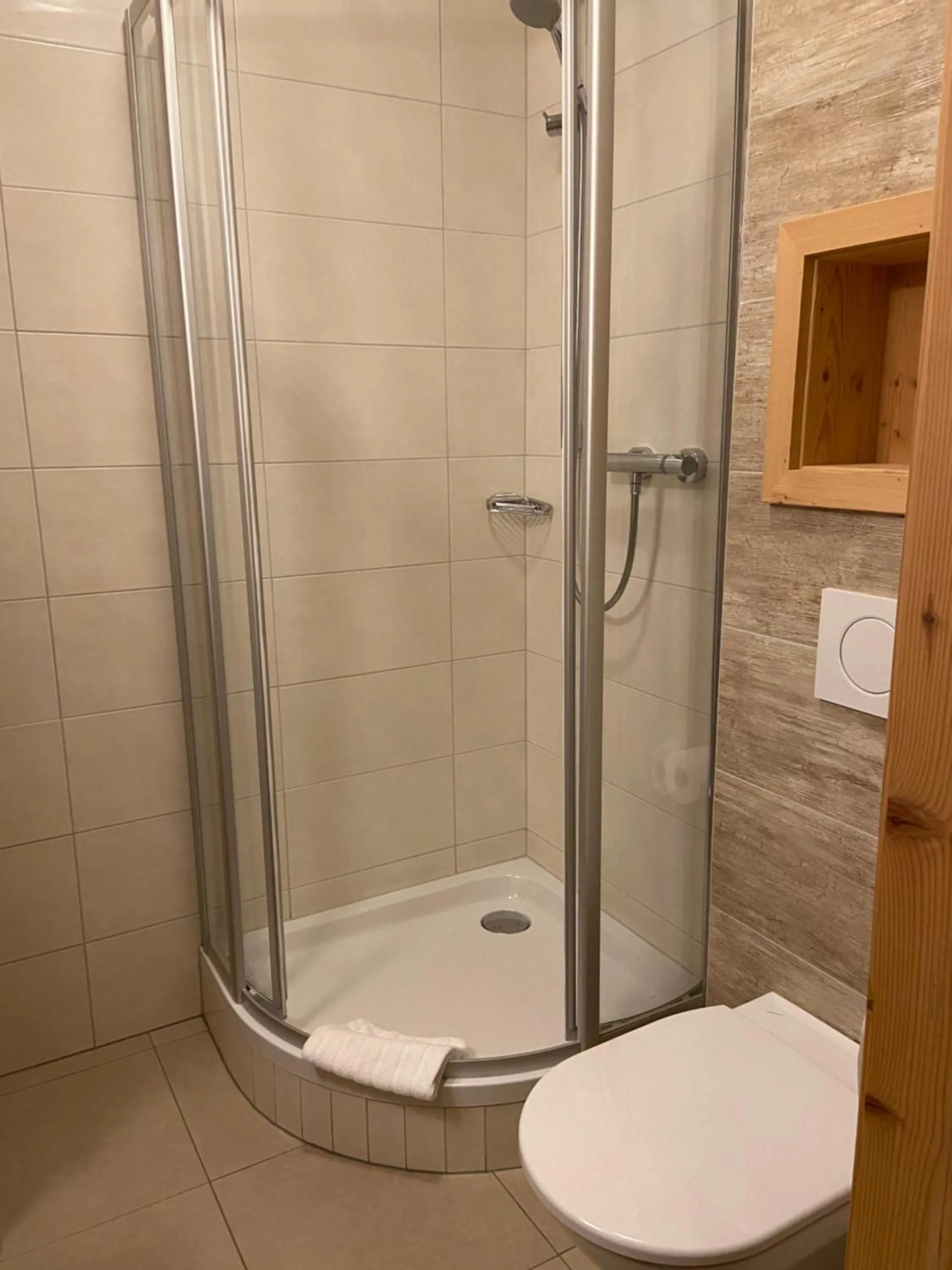 Bathroom in Landgasthof Kirchenwirt