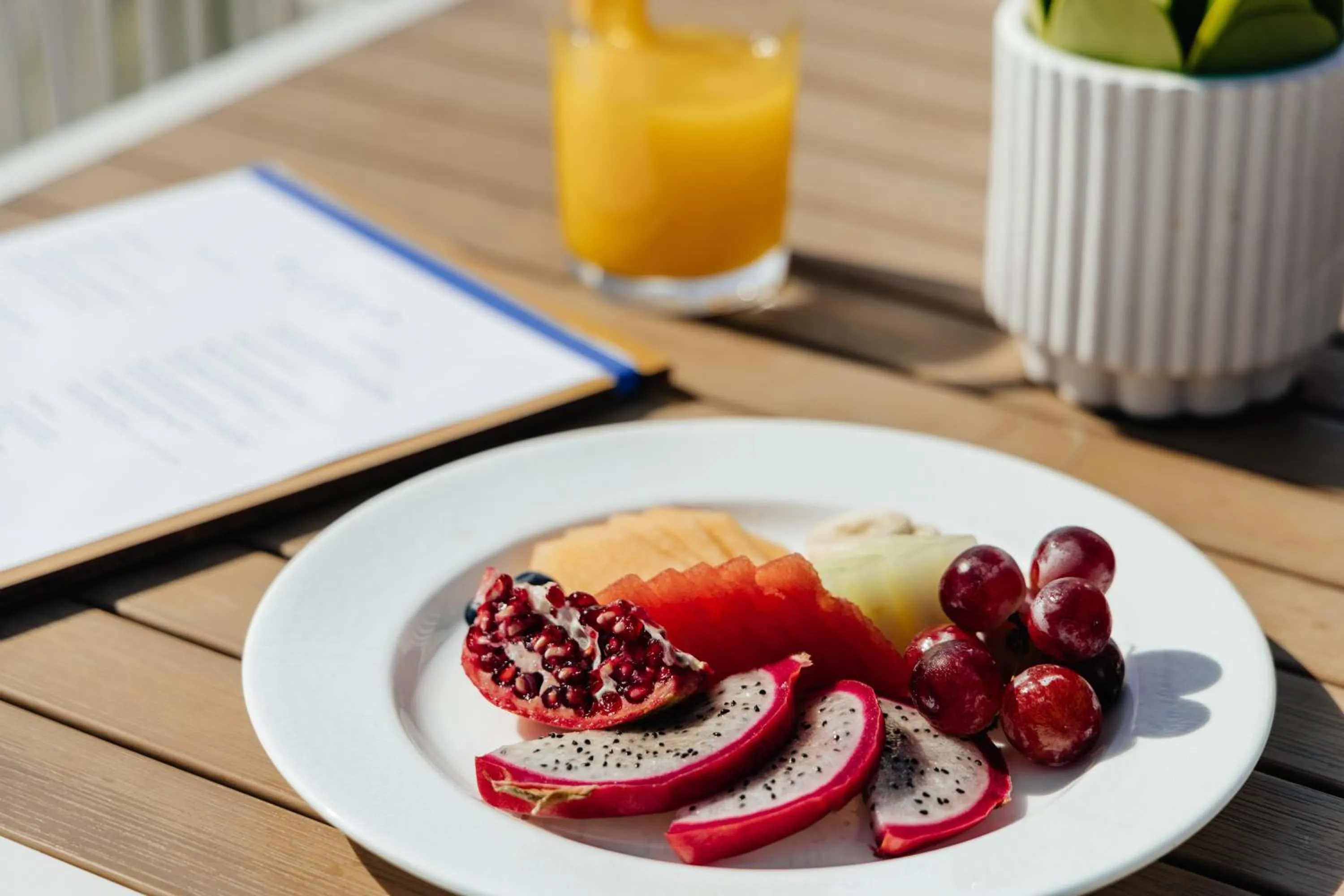 Breakfast in Pink Sands Resort