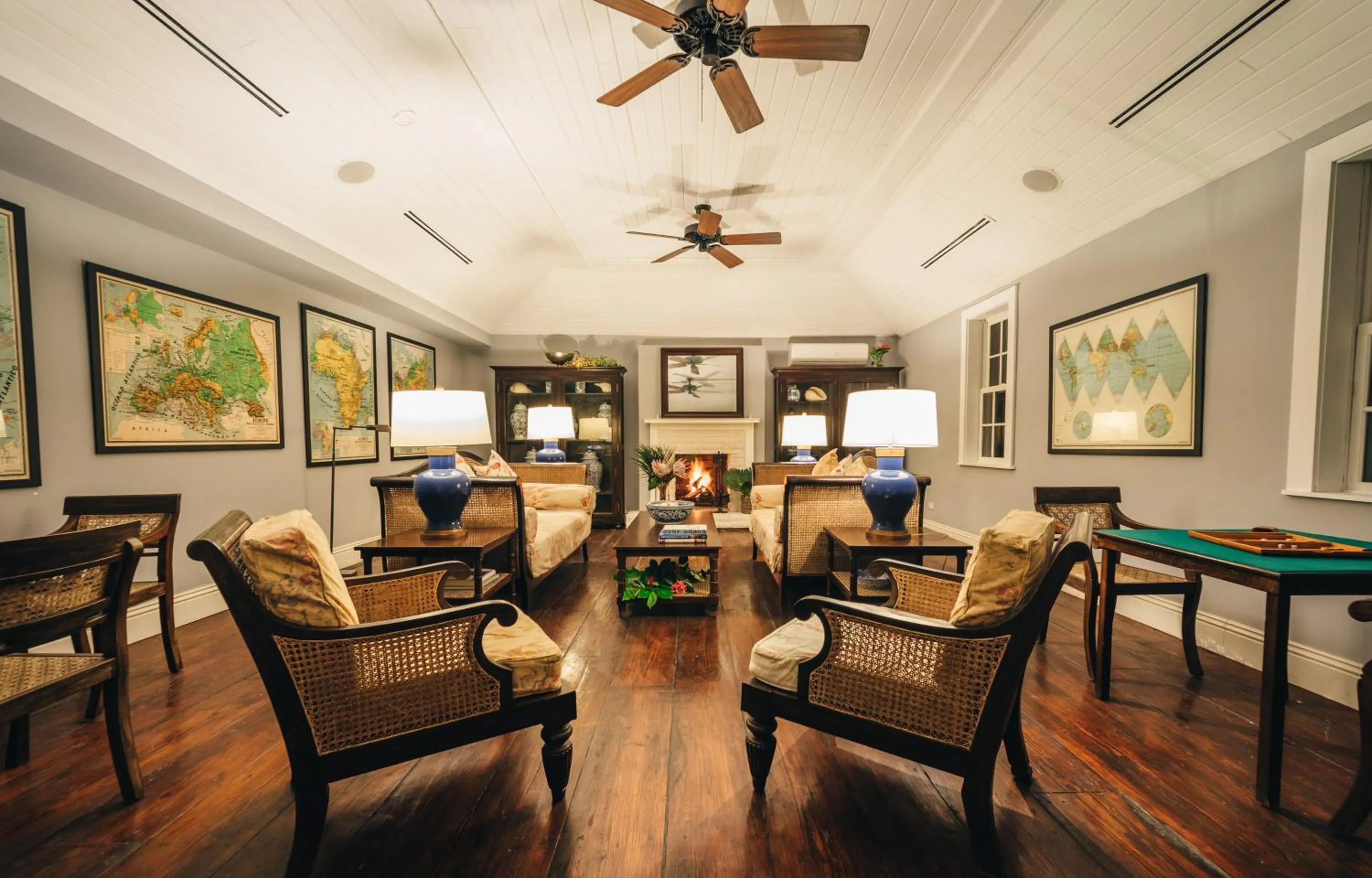Library in Pink Sands Resort