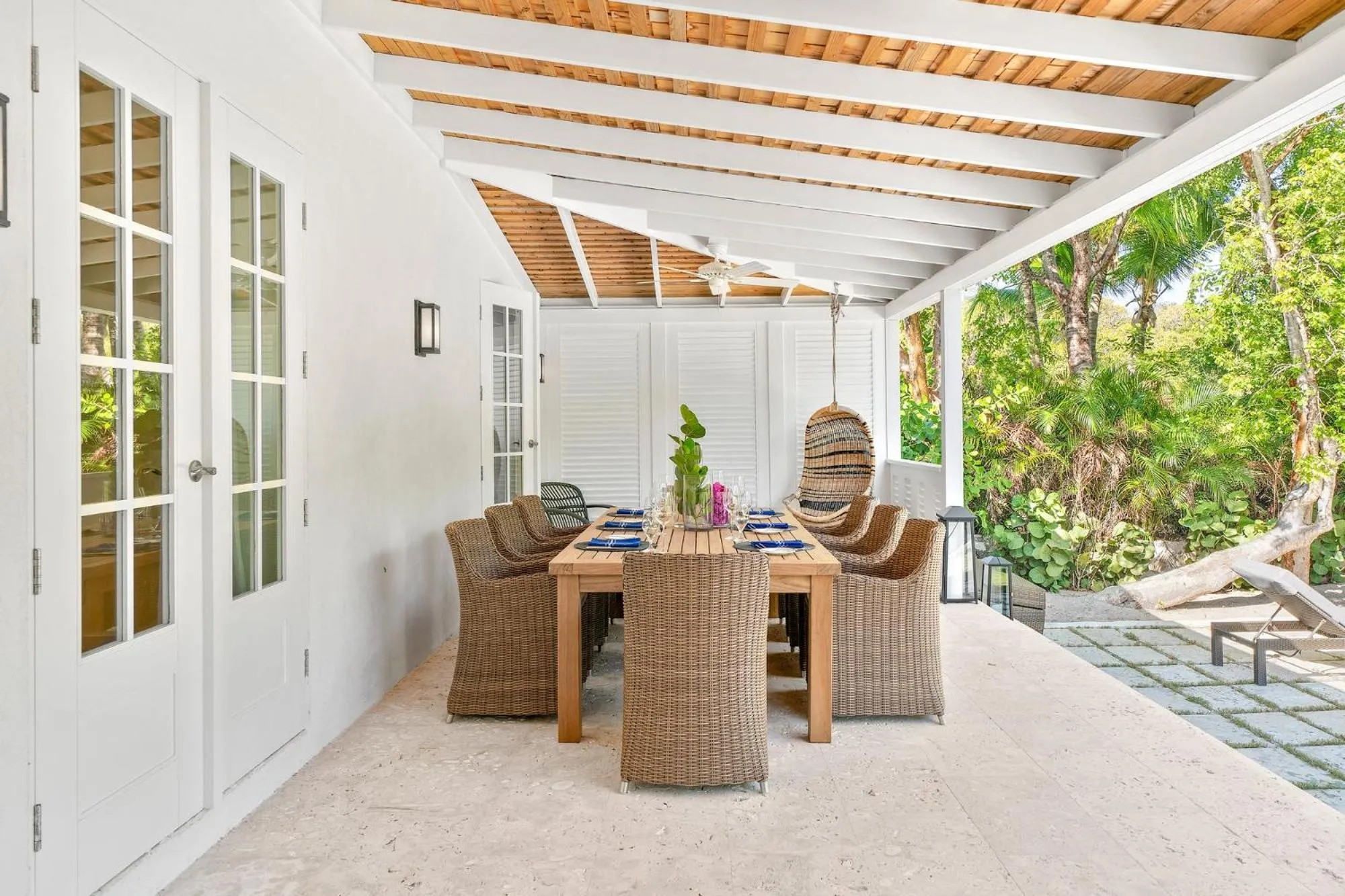 Patio in Pink Sands Resort