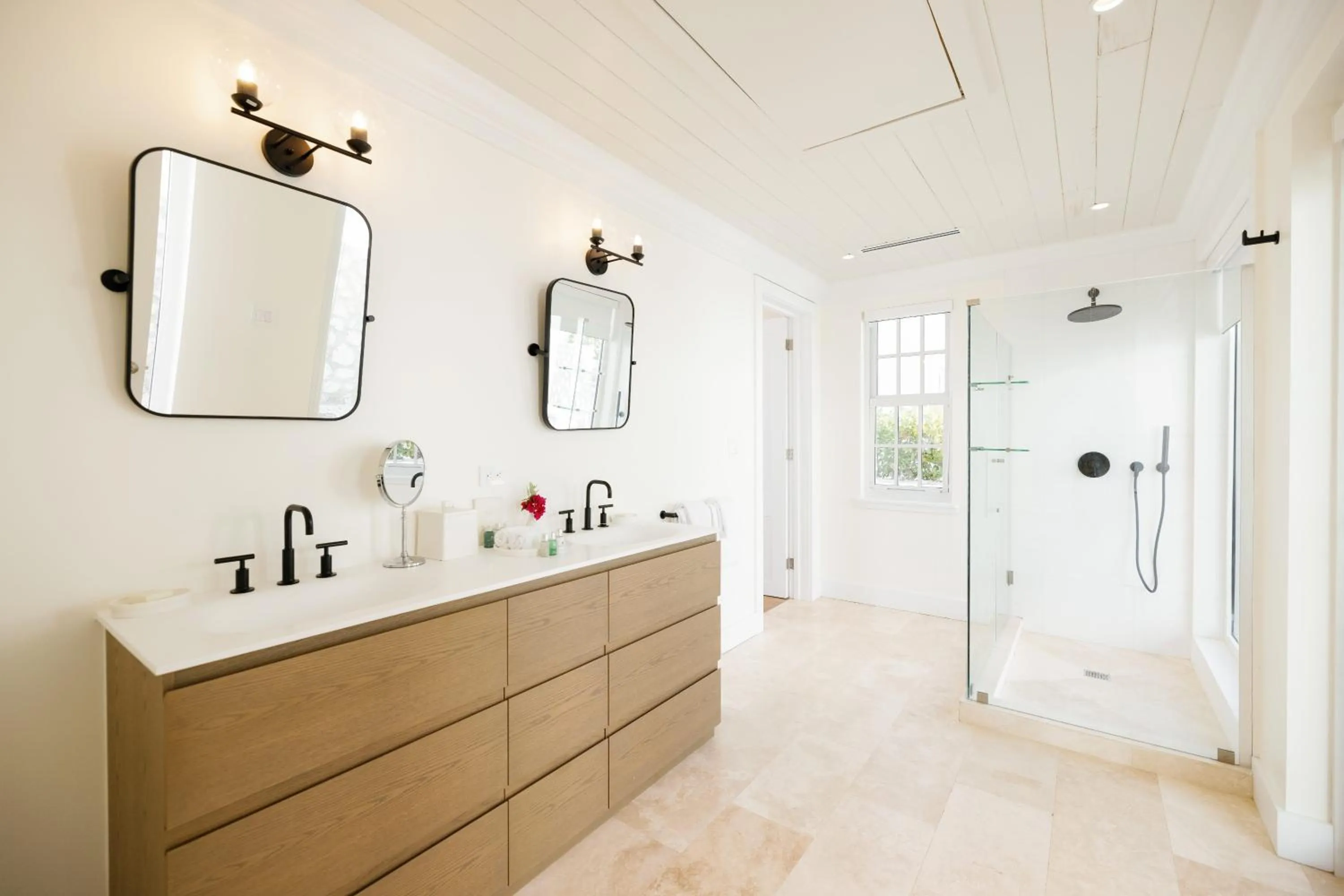Shower in Pink Sands Resort
