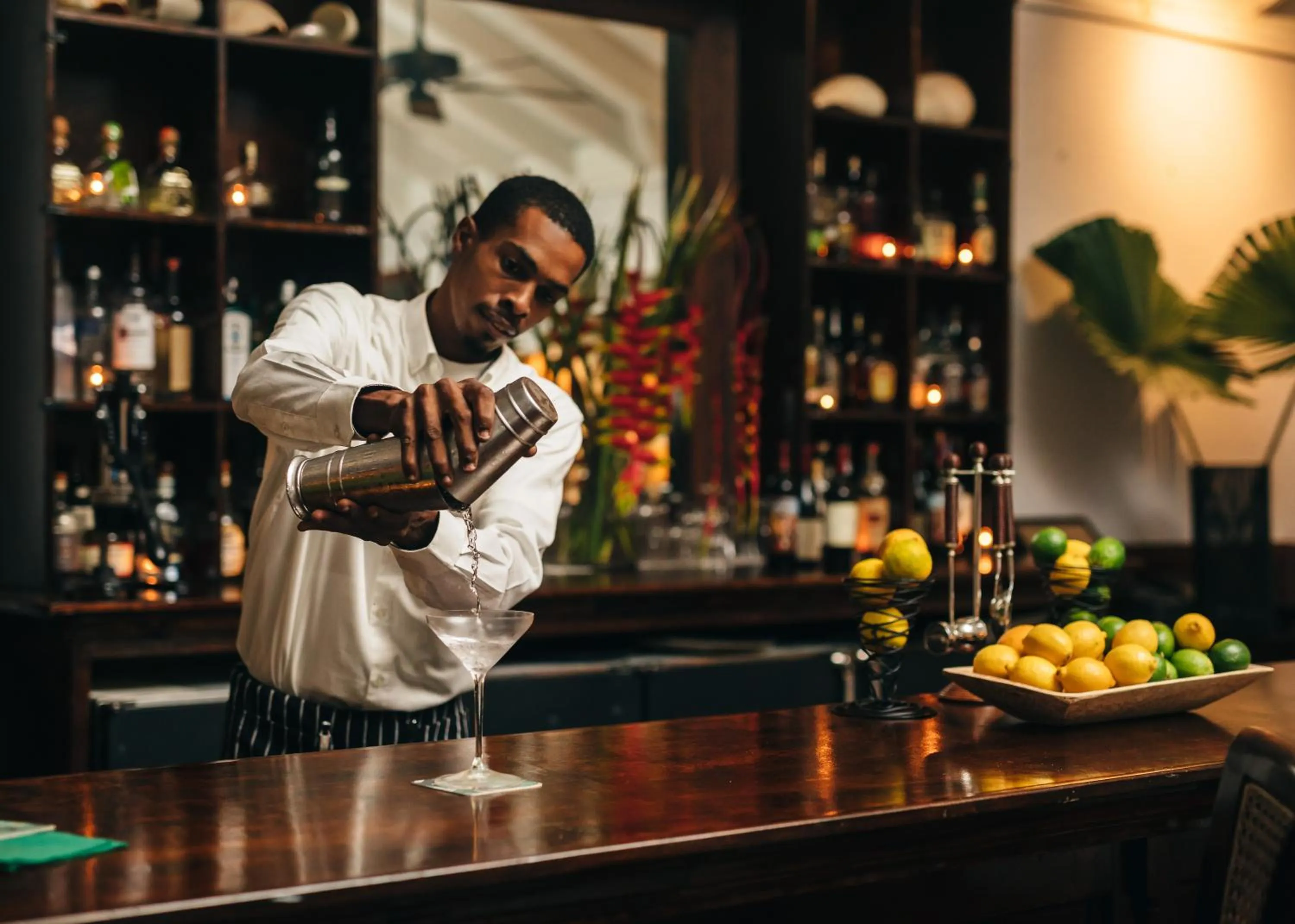 Restaurant/places to eat in Pink Sands Resort