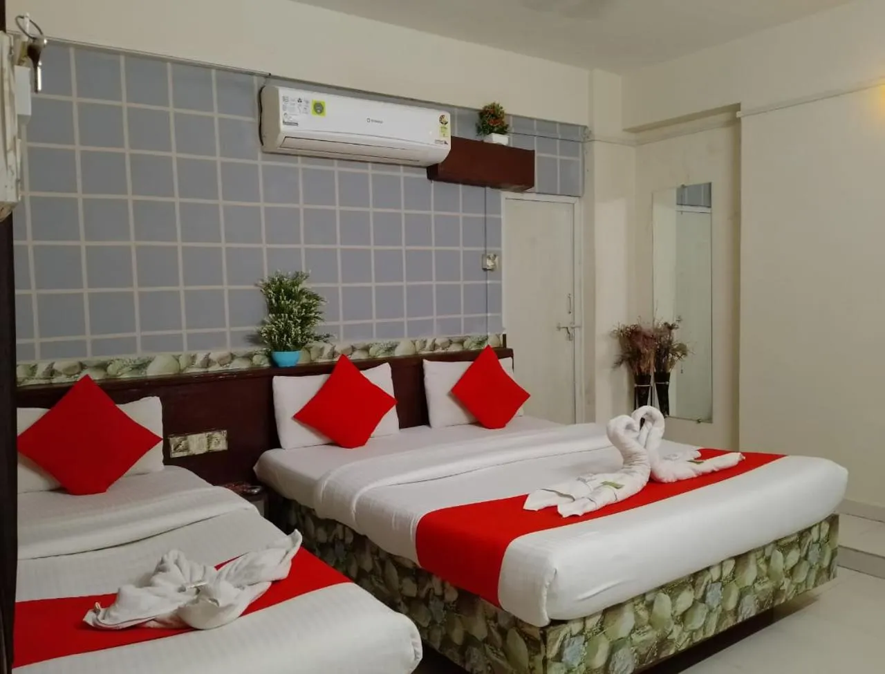 Bedroom, Bed in Hotel Nawanagar Residency