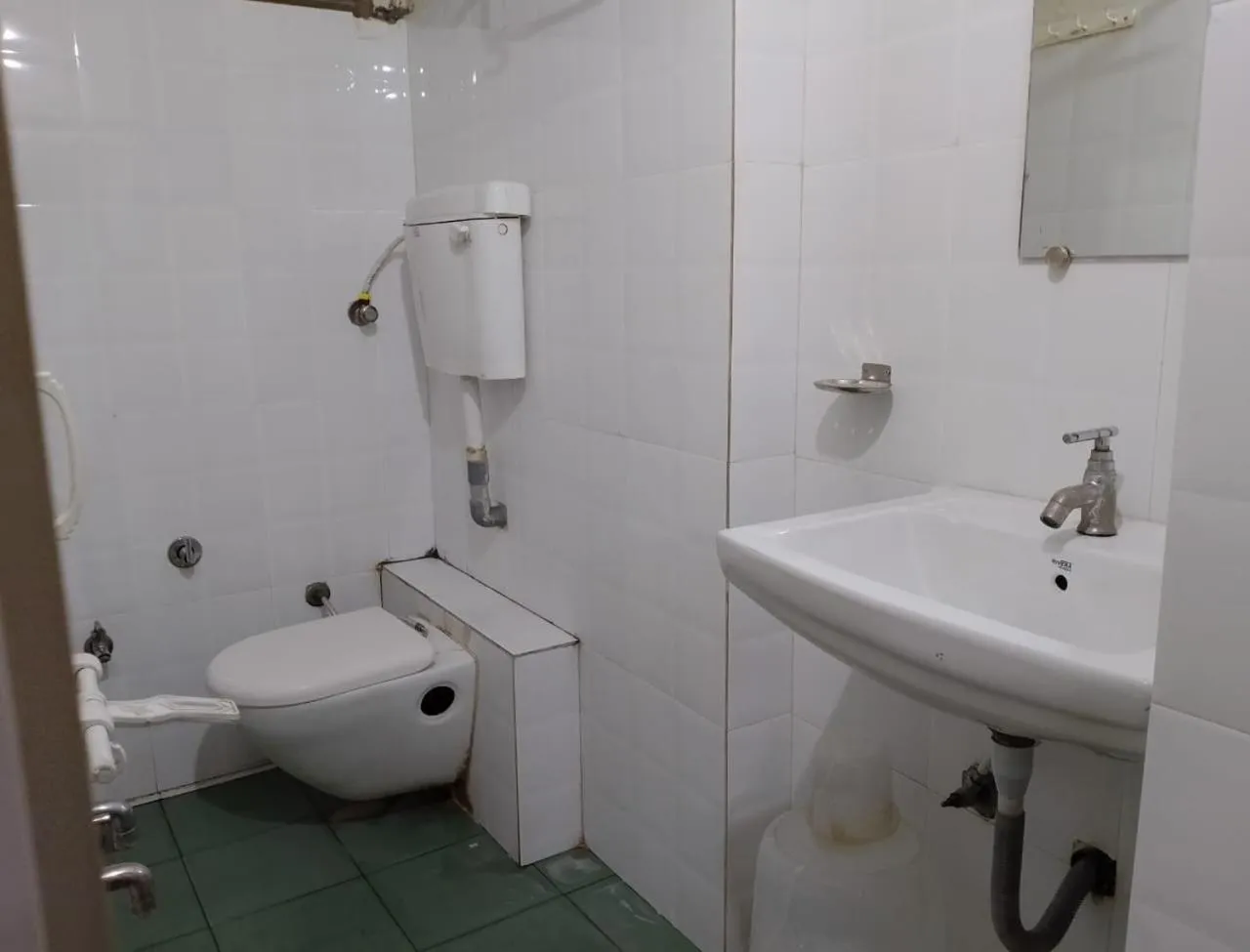 Bathroom in Hotel Nawanagar Residency