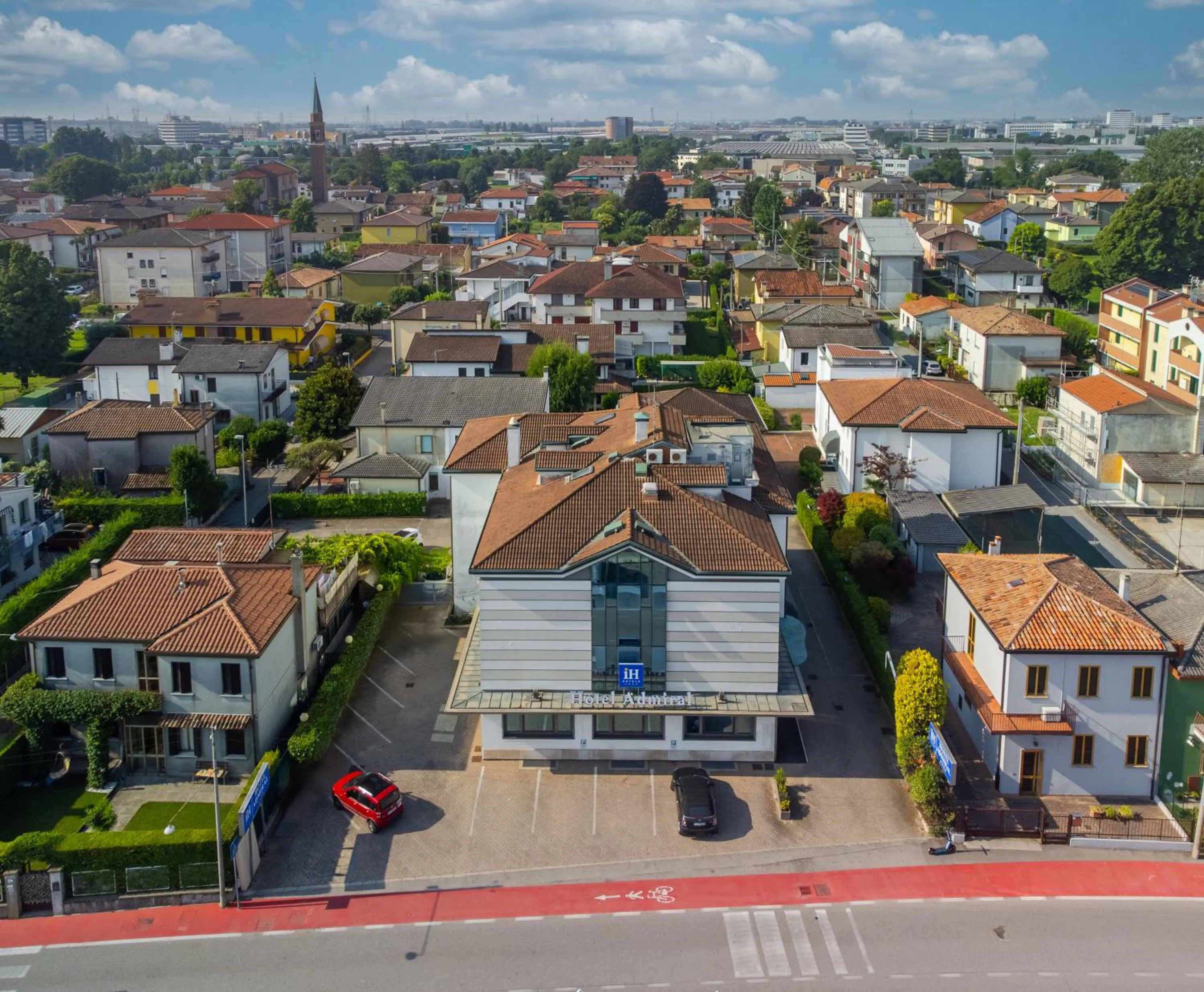 Property building in iH Hotels Padova Admiral