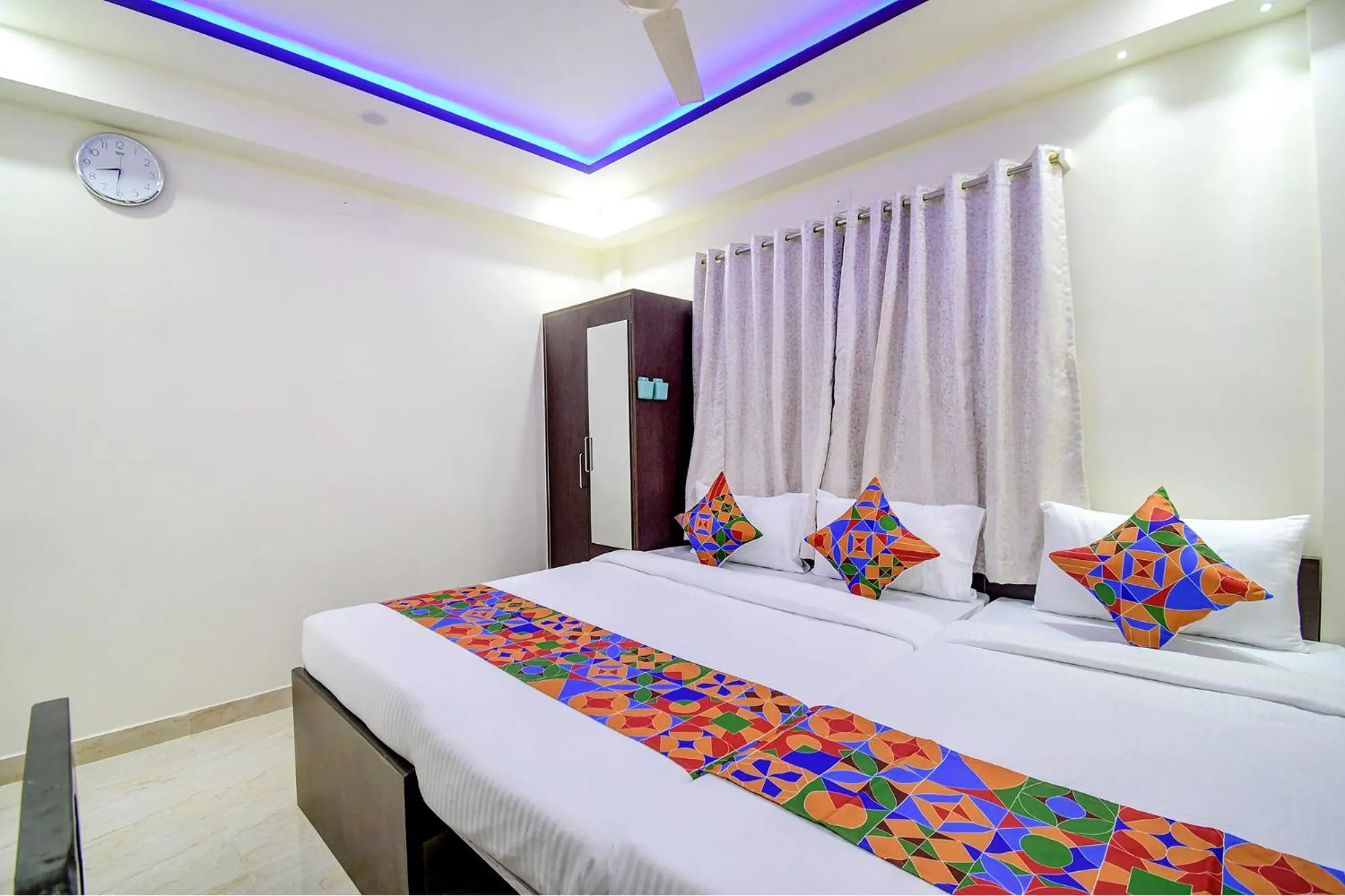 Bedroom, Bed in FabHotel Anchorage Inn - Nr Axis Mall