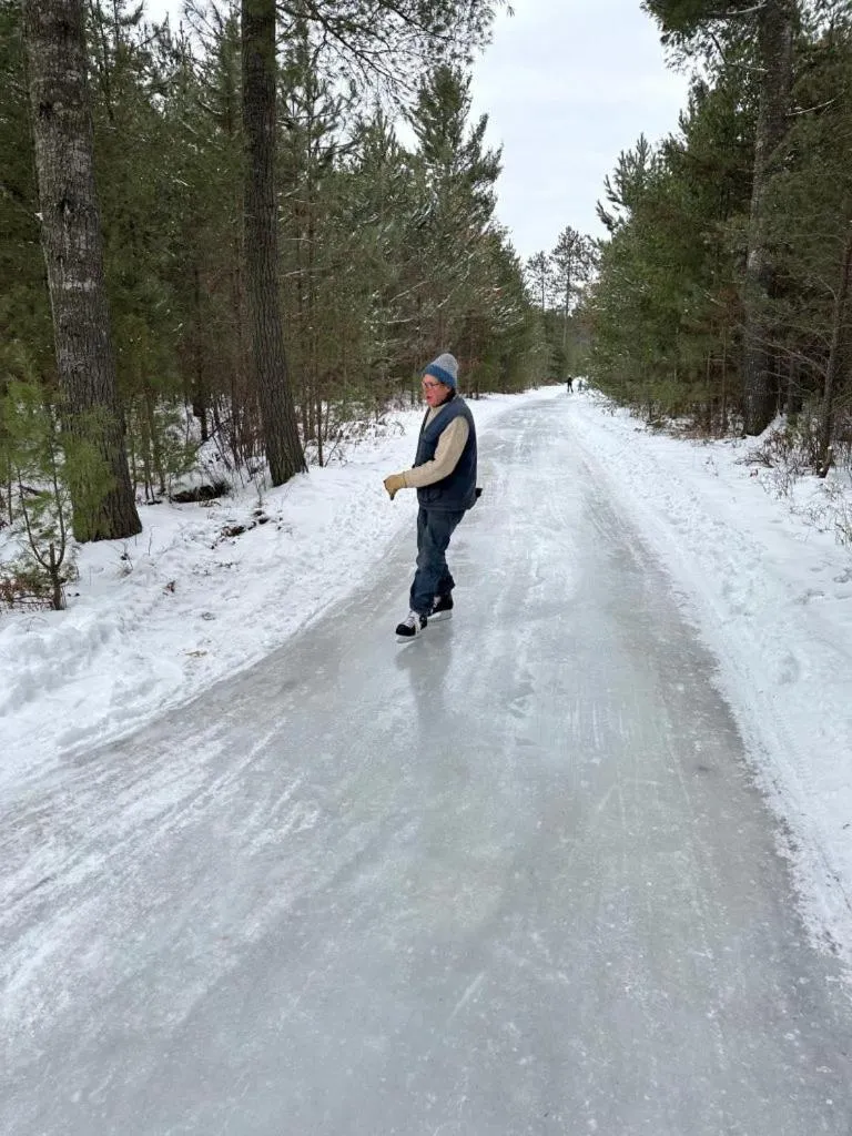 Winter in Boulder Bear Motor Lodge