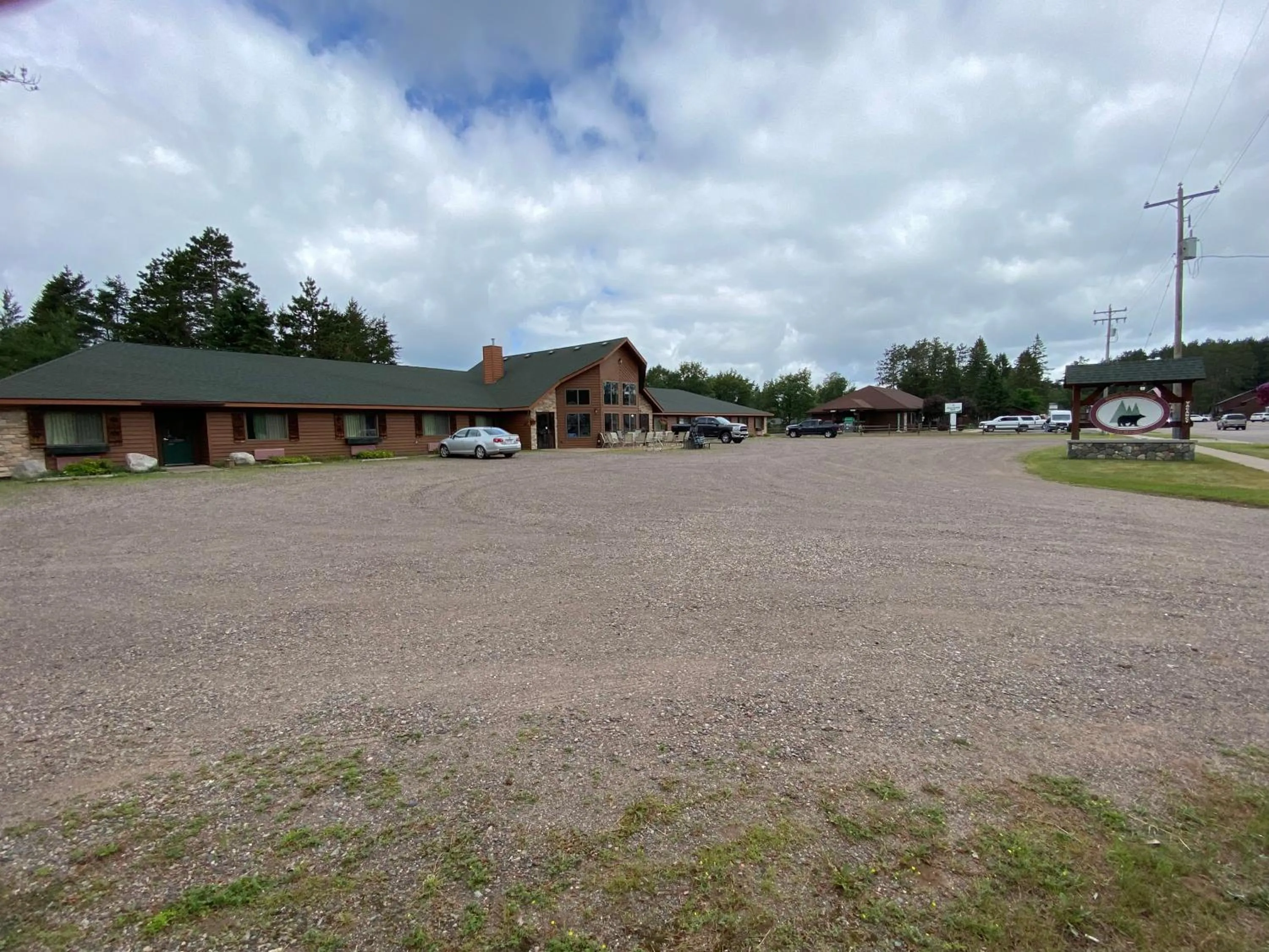 Property building in Boulder Bear Motor Lodge