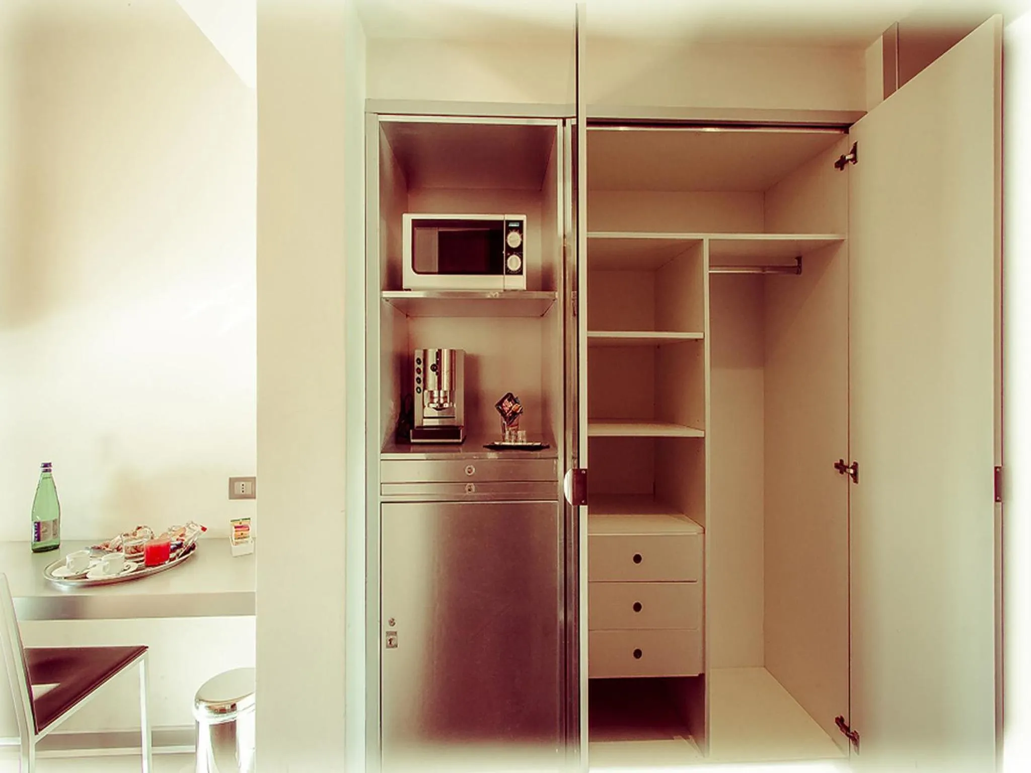 Bedroom, TV/Entertainment Center in All Ways Garden Hotel & Leisure