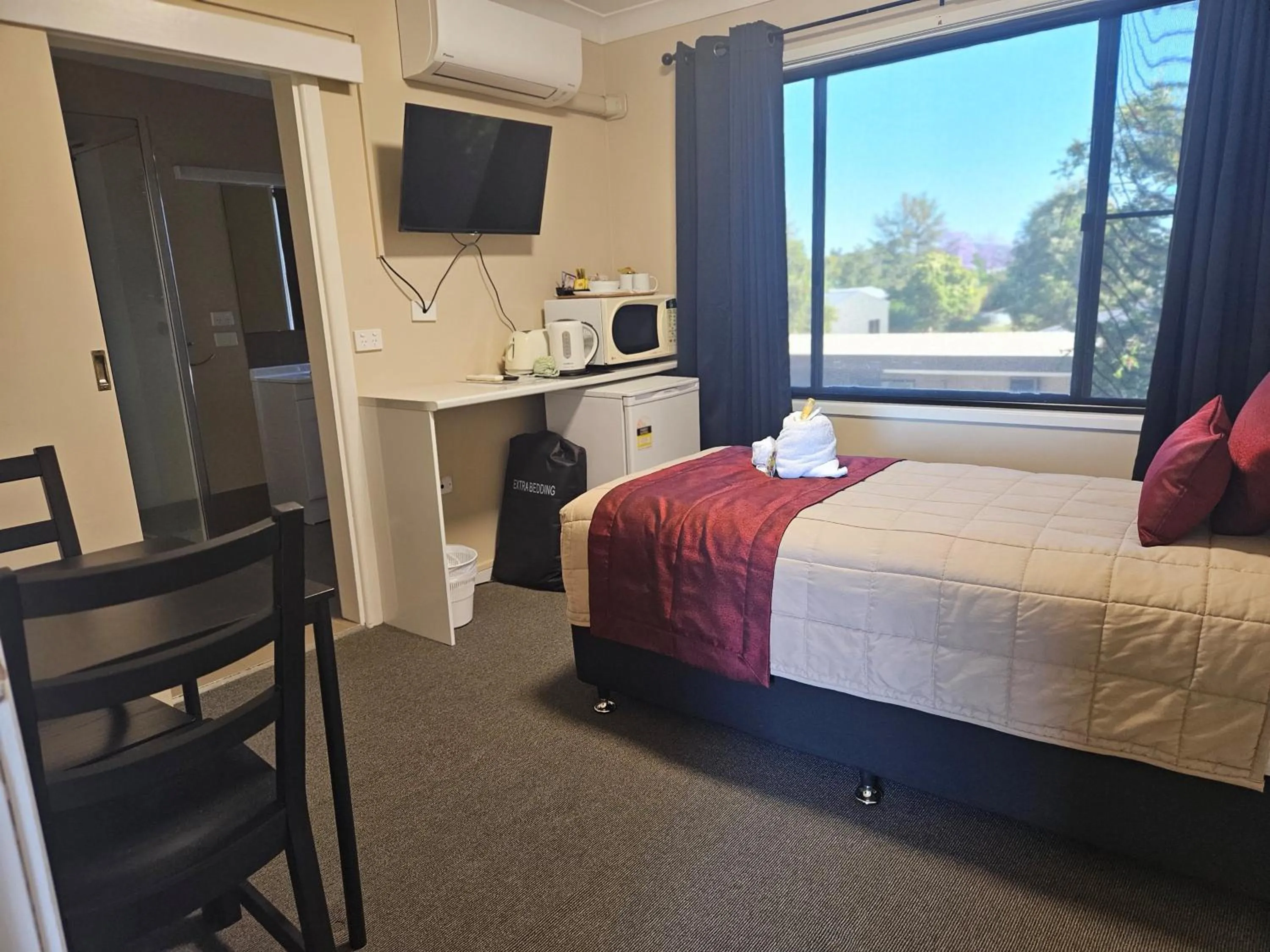 Bedroom, Bed in Boggabri Motel