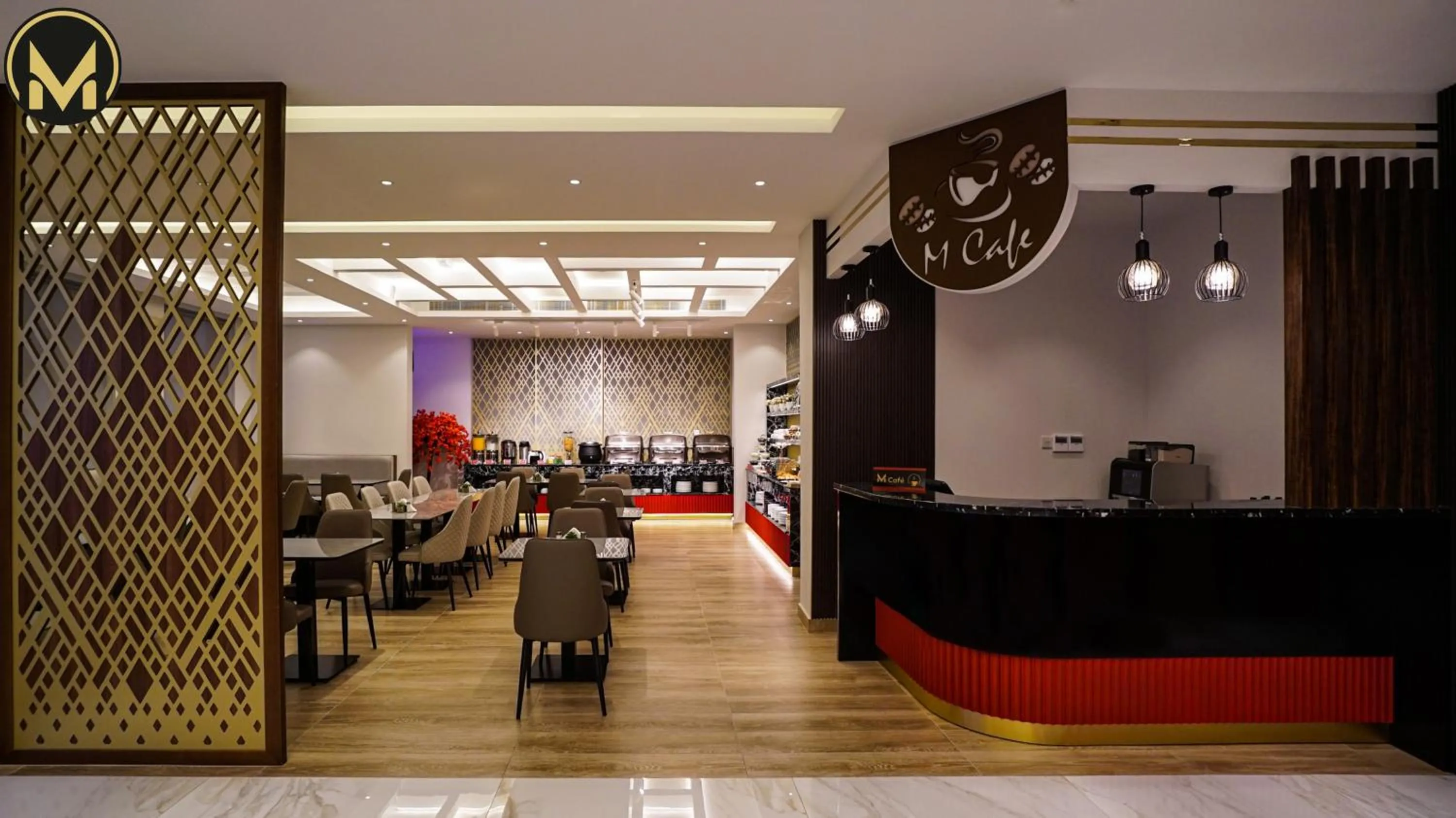 Restaurant/places to eat in Muscat Express Hotel