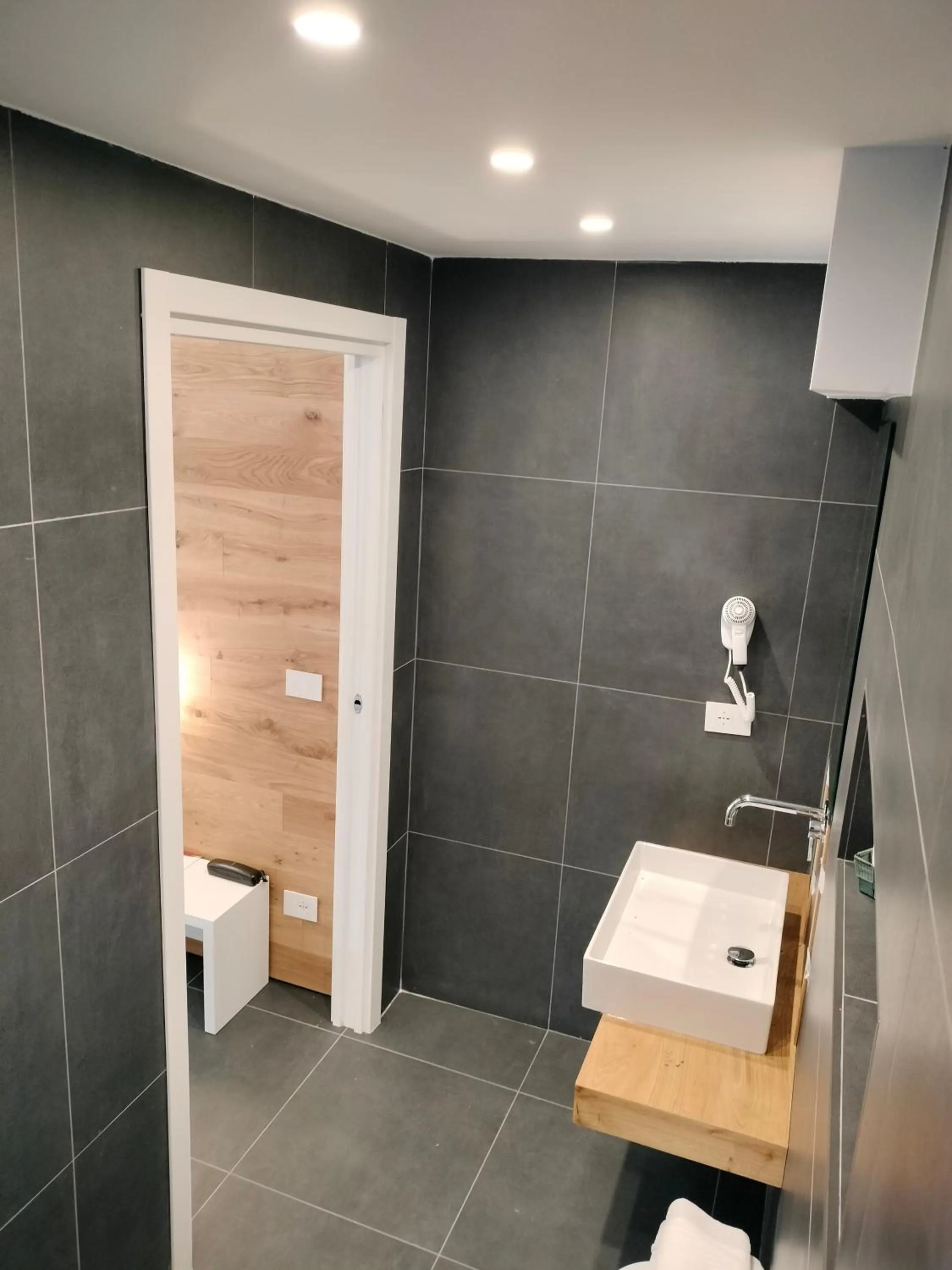 Bathroom in Hotel Delle Rose