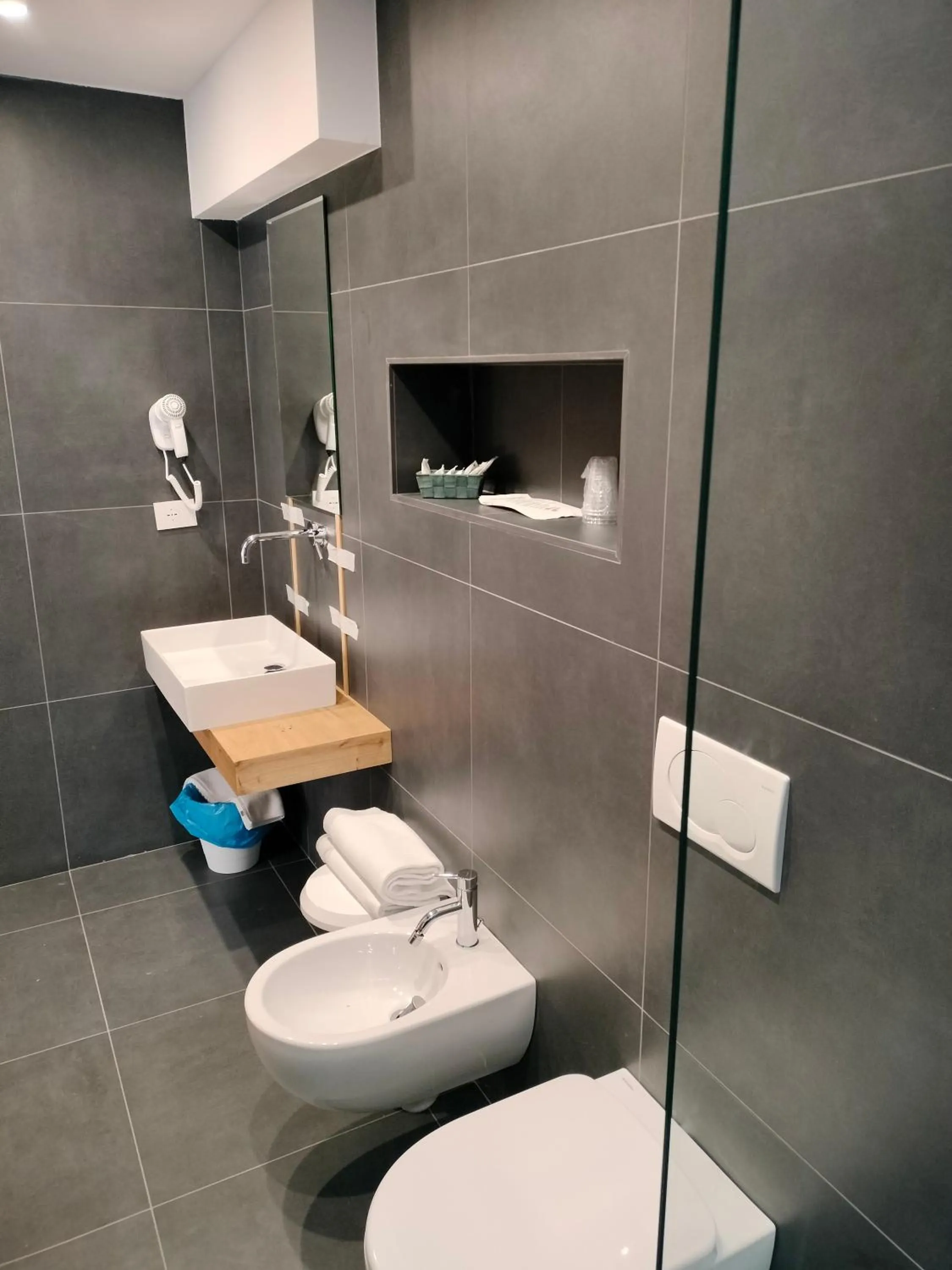 Bathroom in Hotel Delle Rose