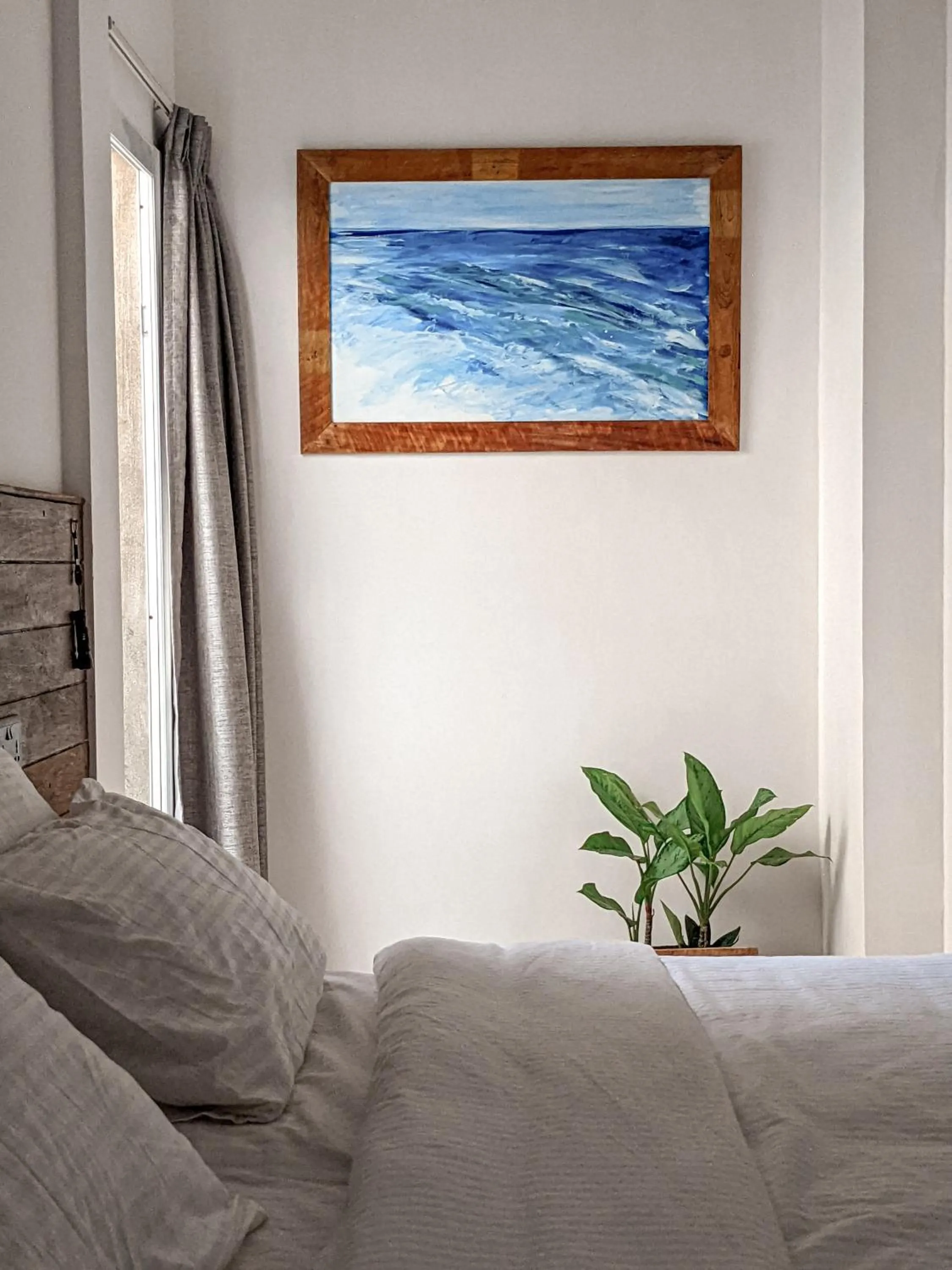 Photo of the whole room, Bed in Dhoadhi Retreat