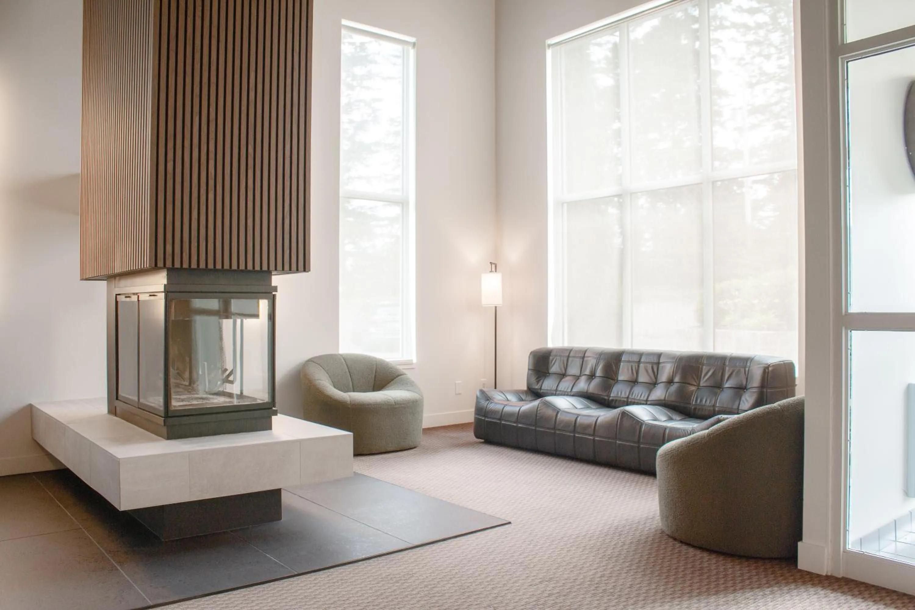 Property building in Hôtel Matha