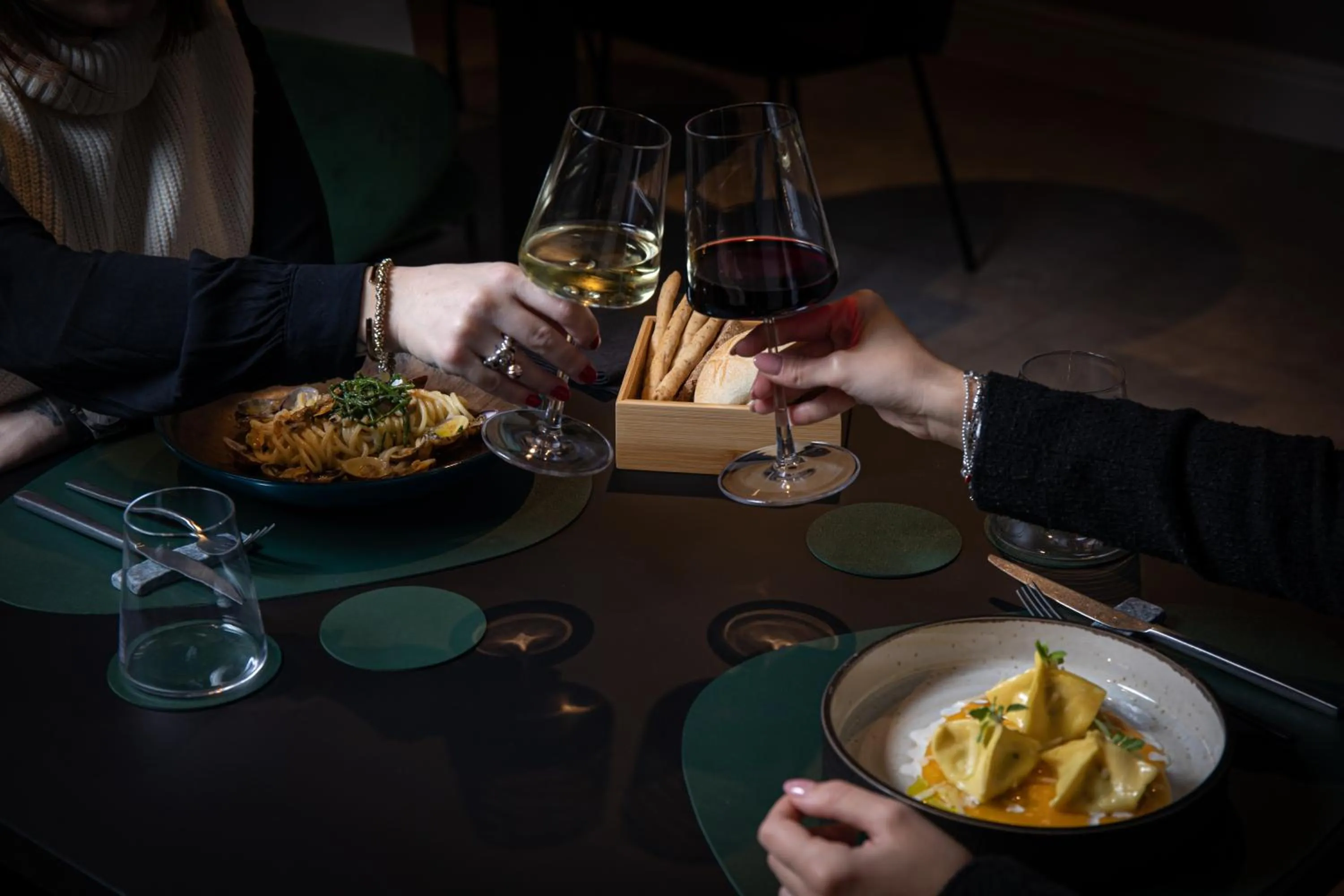 Restaurant/places to eat in Bel Sito Hotel Due Torri