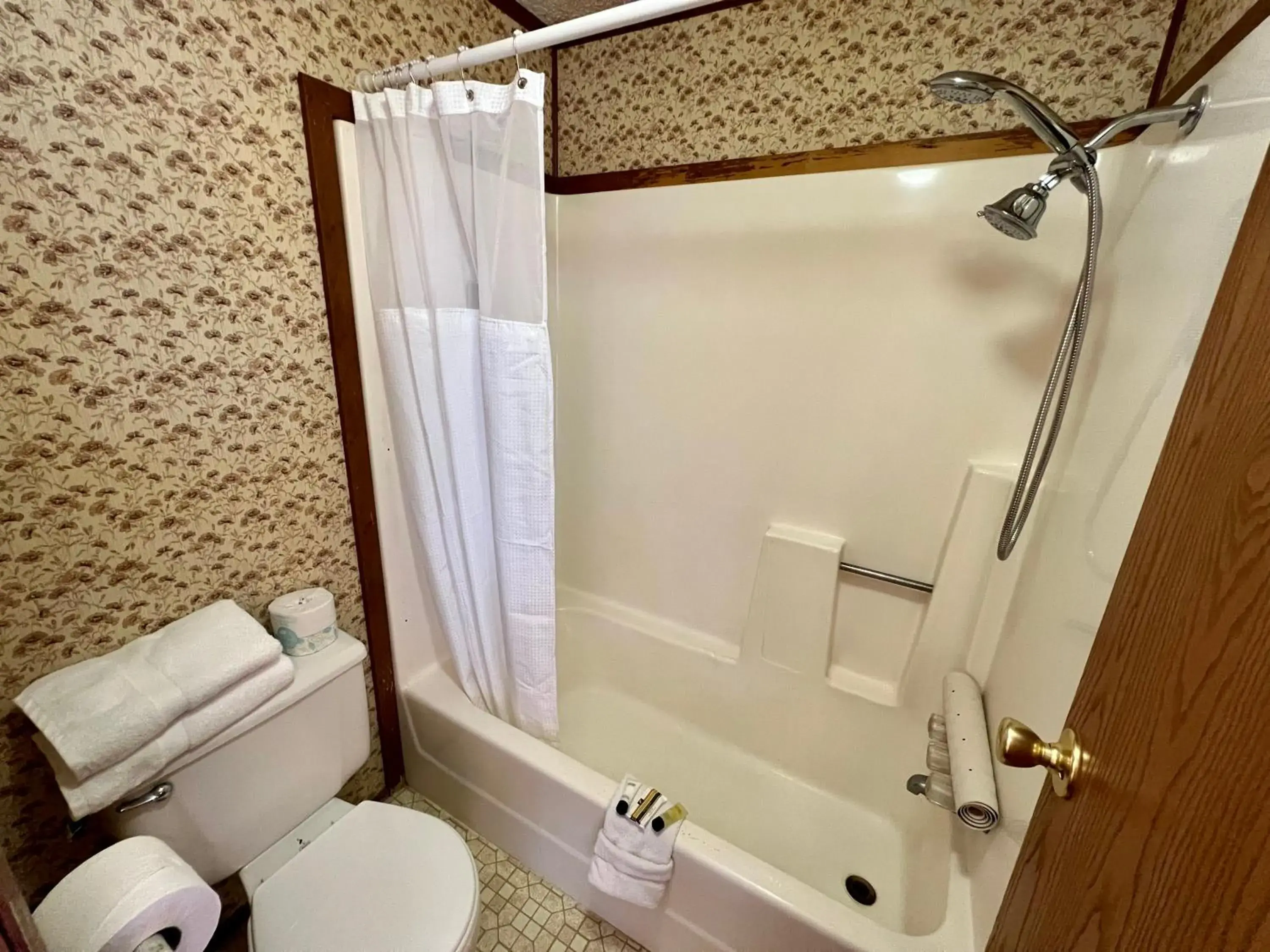 Deluxe Double Studio in Border Inn Casino Deluxe Double Studio in Border Inn Casino