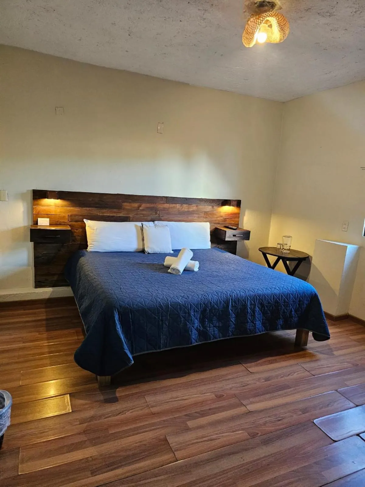 Bed in Arte Sano Hotel San Cristobal