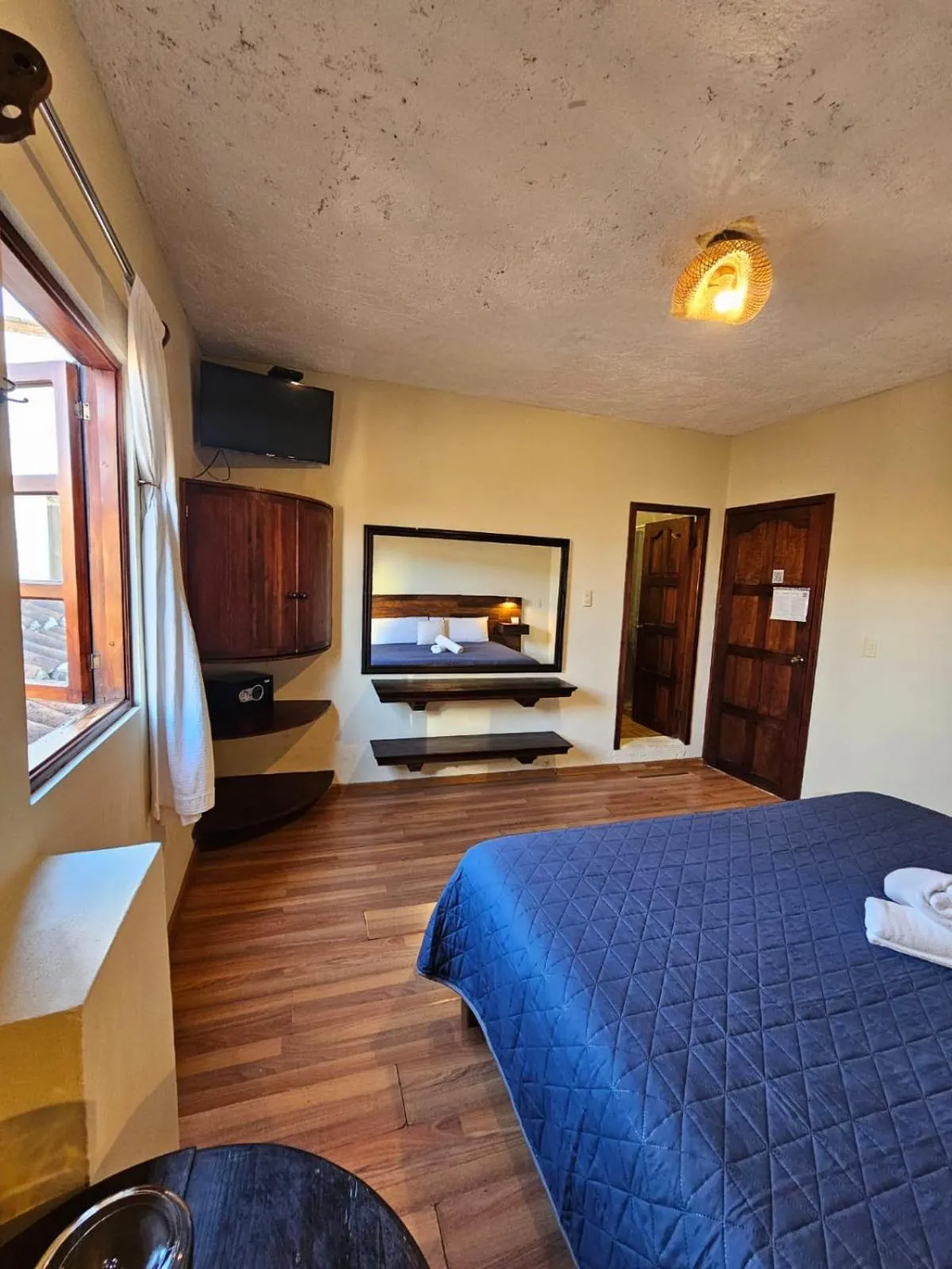 Bed in Arte Sano Hotel San Cristobal