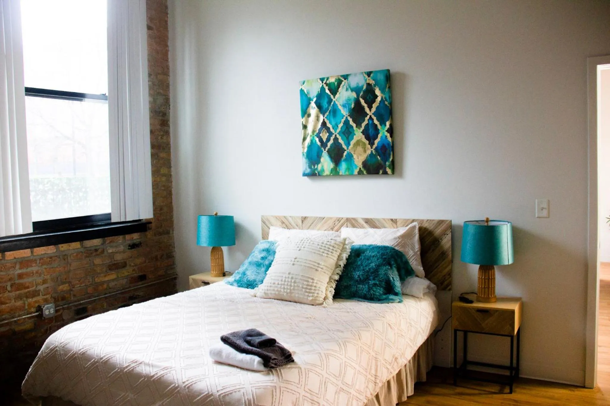 Bedroom, Bed in Luxéry Stay Chicago - Themed Units! Close to Downtown, McCormick Place & Wintrust Arena